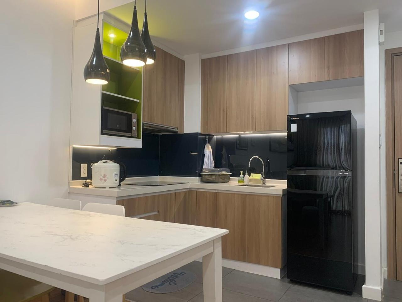Apartment Republic Nearby Airport Free Pool Gym