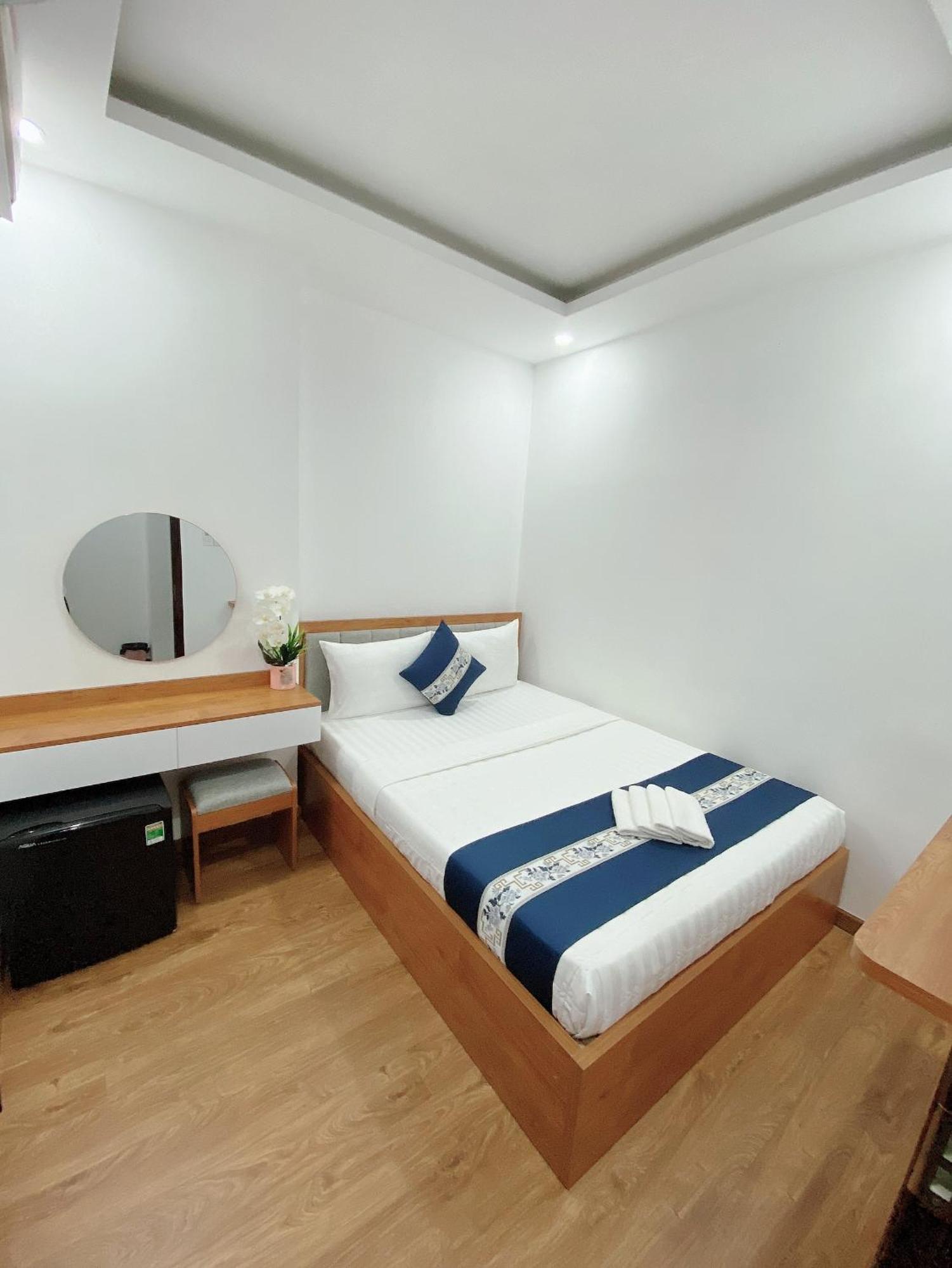 Victory 709 Hotel *