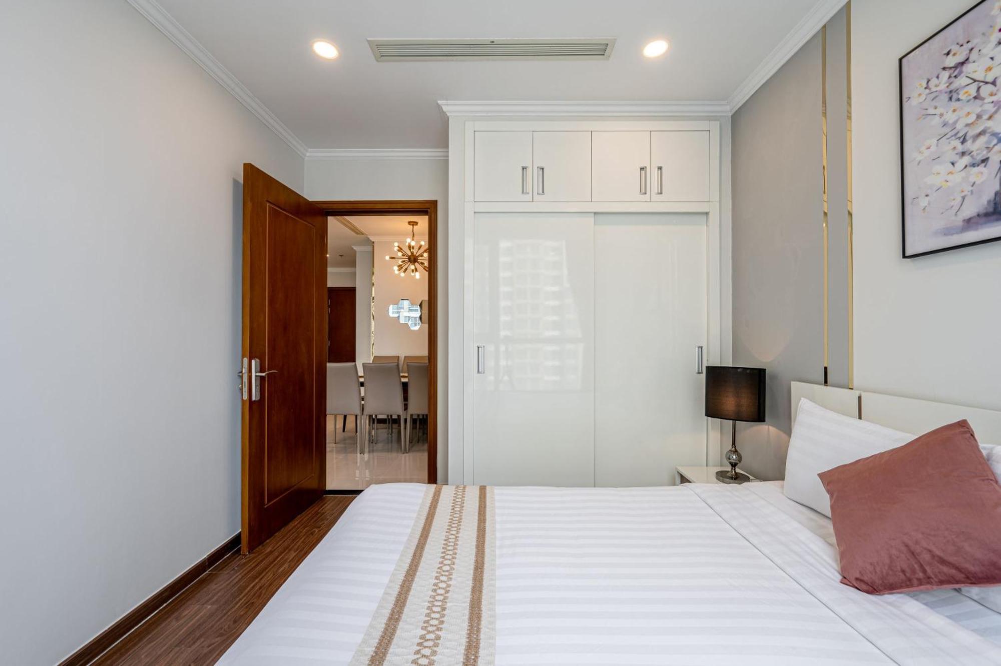Apartment Vinhomes Park Premier *