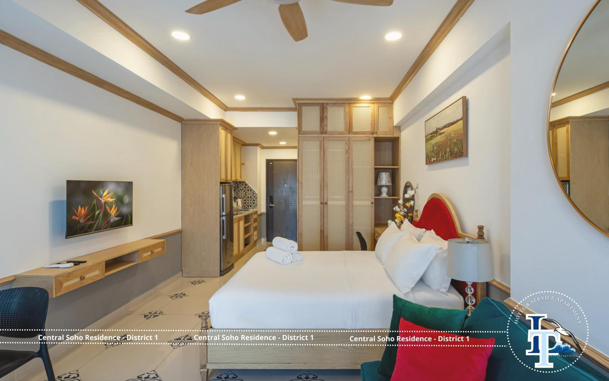 Apartment Central Soho - District 1