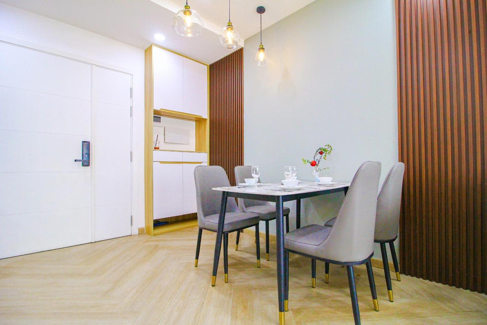 Apartment Sojo Lumiere Aparts - Terra Royal, Luxury And Spot Ho Chi Minh City