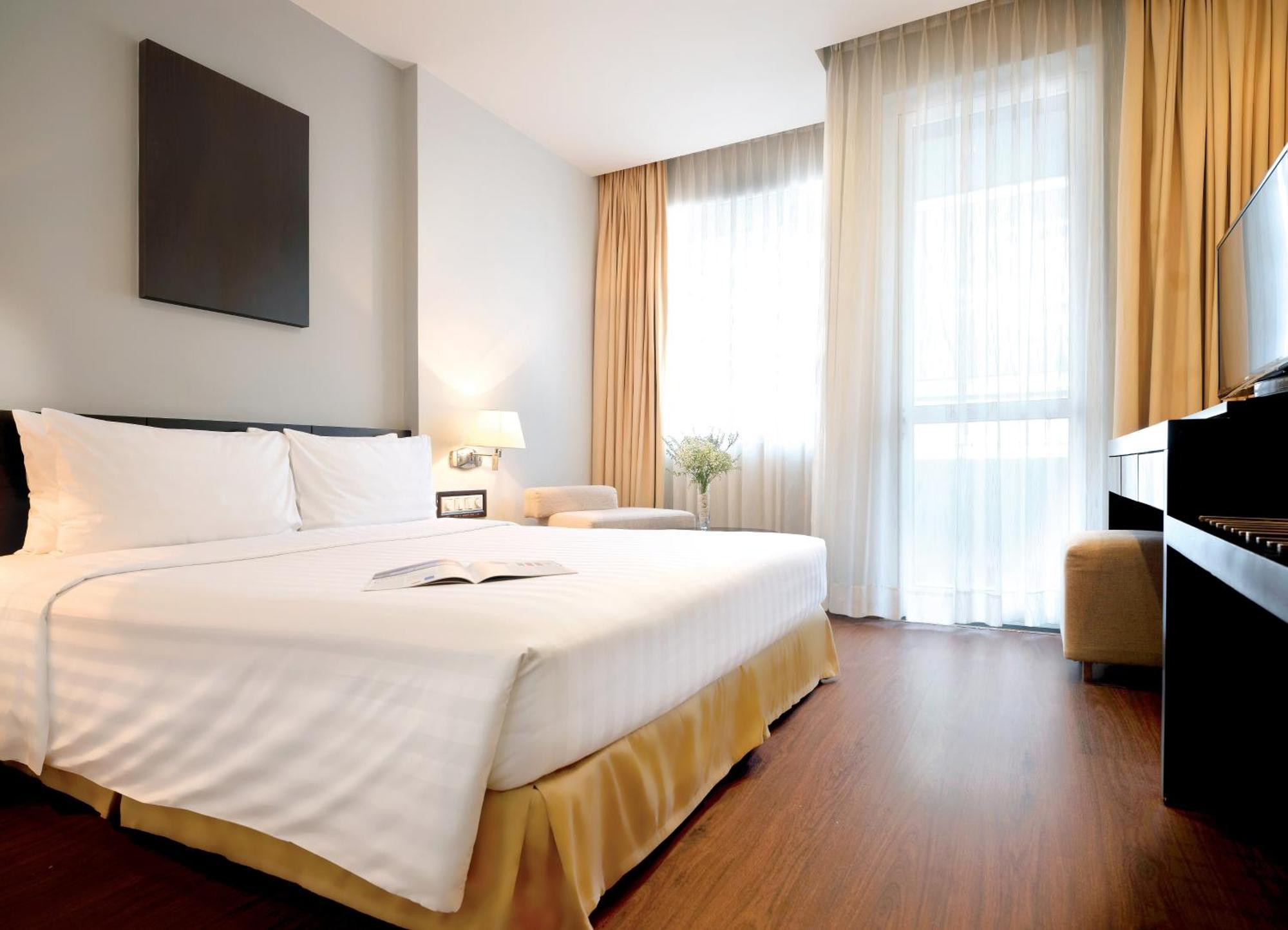 Palace Saigon 4* Ho Chi Minh City