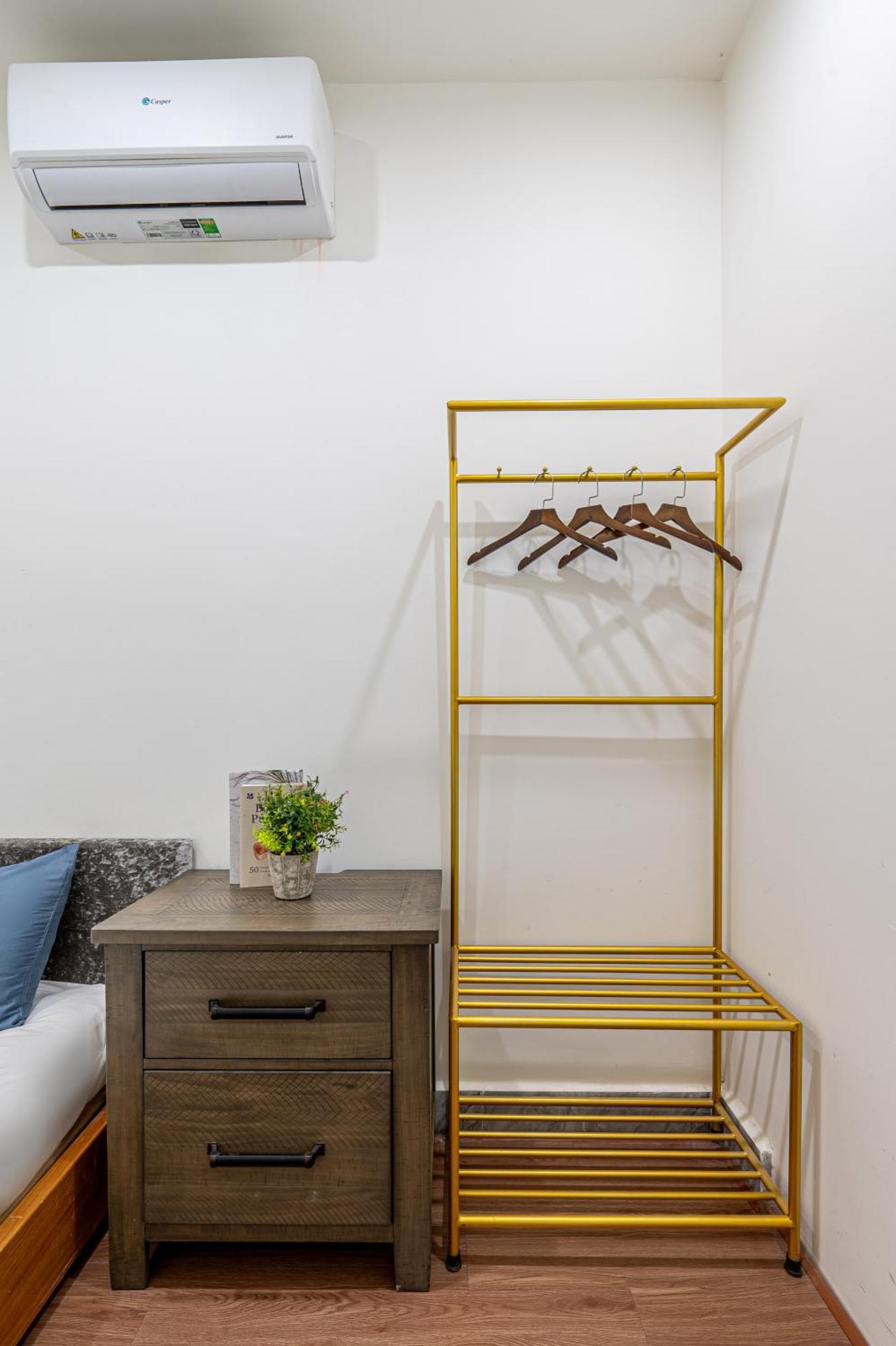 Apartment House By Cozrum *