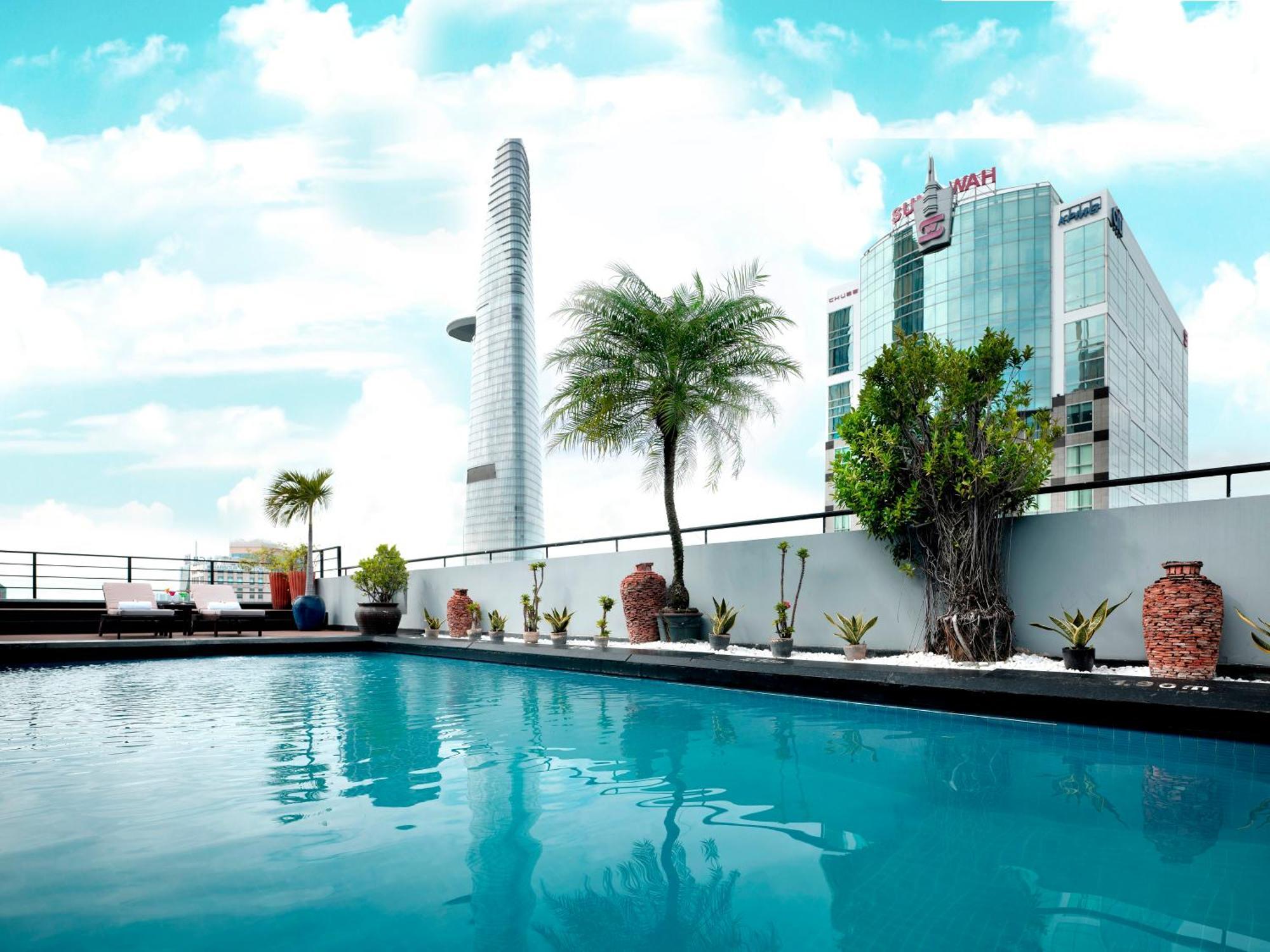 Palace Saigon 4*