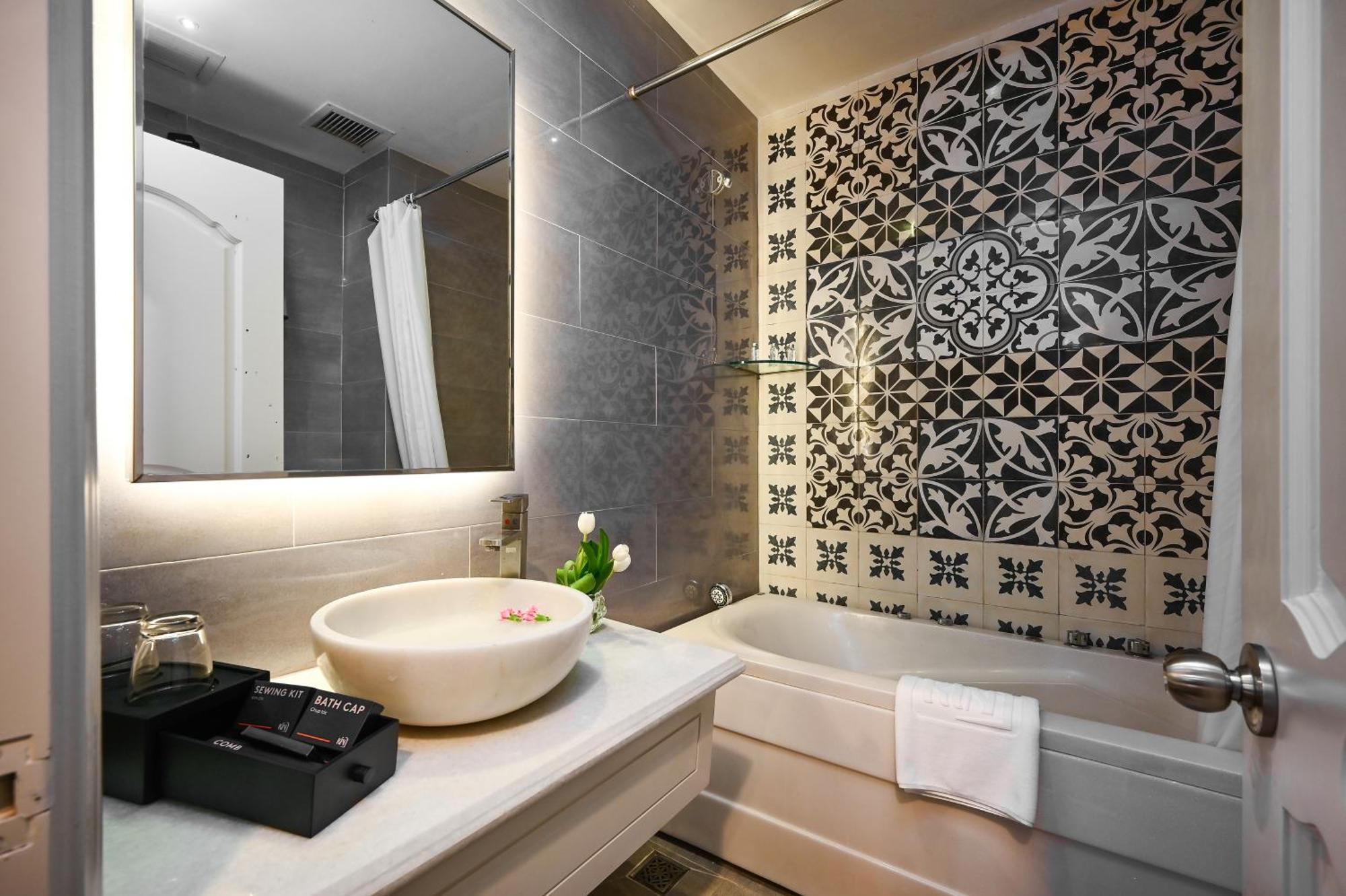 Kin Dong Du 4*