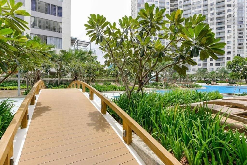 2 Bedroom Diamond Island Apartment, Luxury In Nature, District 2 Lagomhome 1611 Apartment