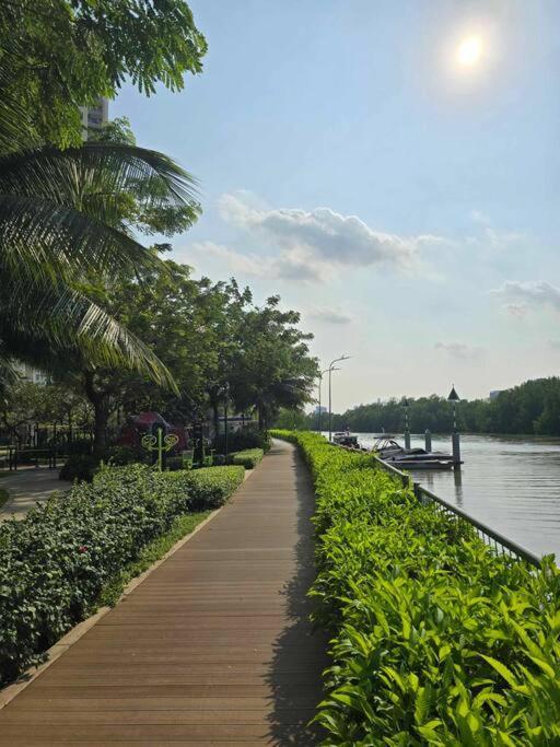 2 Bedroom Diamond Island Apartment, Luxury In Nature, District 2 Lagomhome 1611
