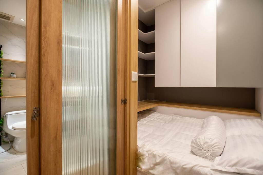 2 Bedroom Diamond Island Apartment, Luxury In Nature, District 2 Lagomhome 1611
