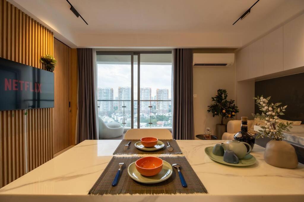 2 Bedroom Diamond Island Apartment, Luxury In Nature, District 2 Lagomhome 1611