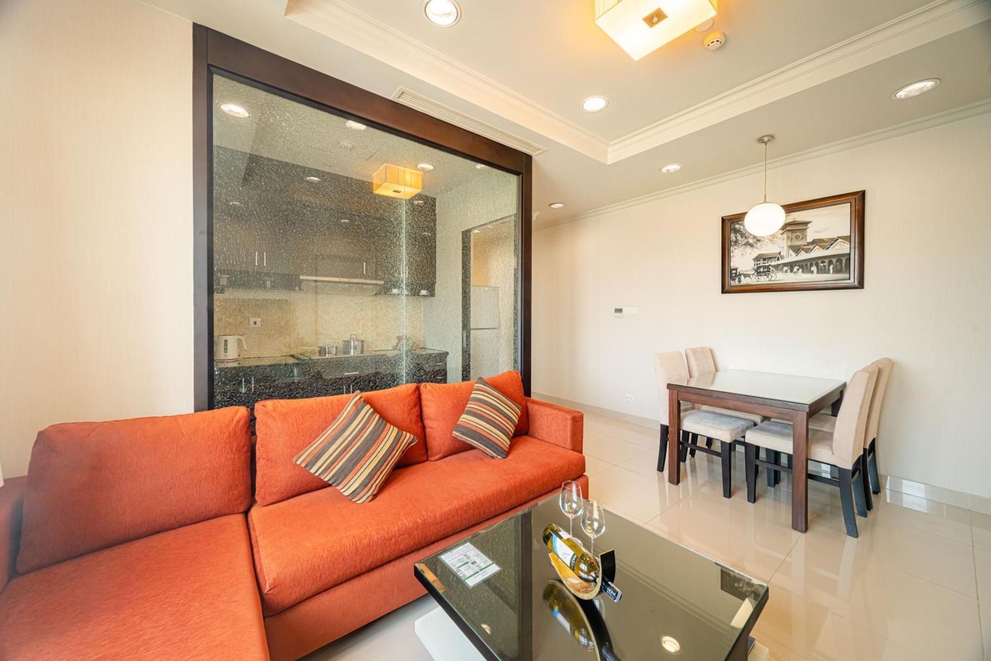 Mayfair Apartment
