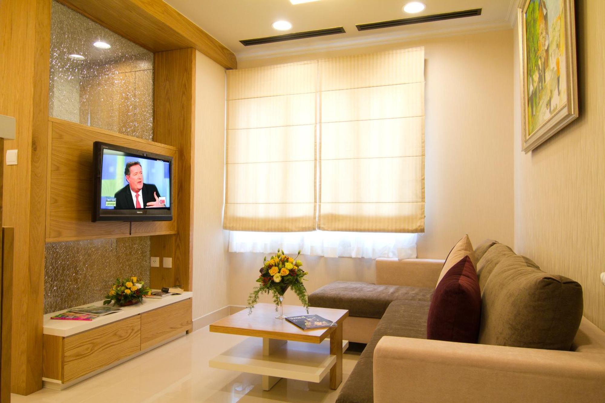 Mayfair Apartment
