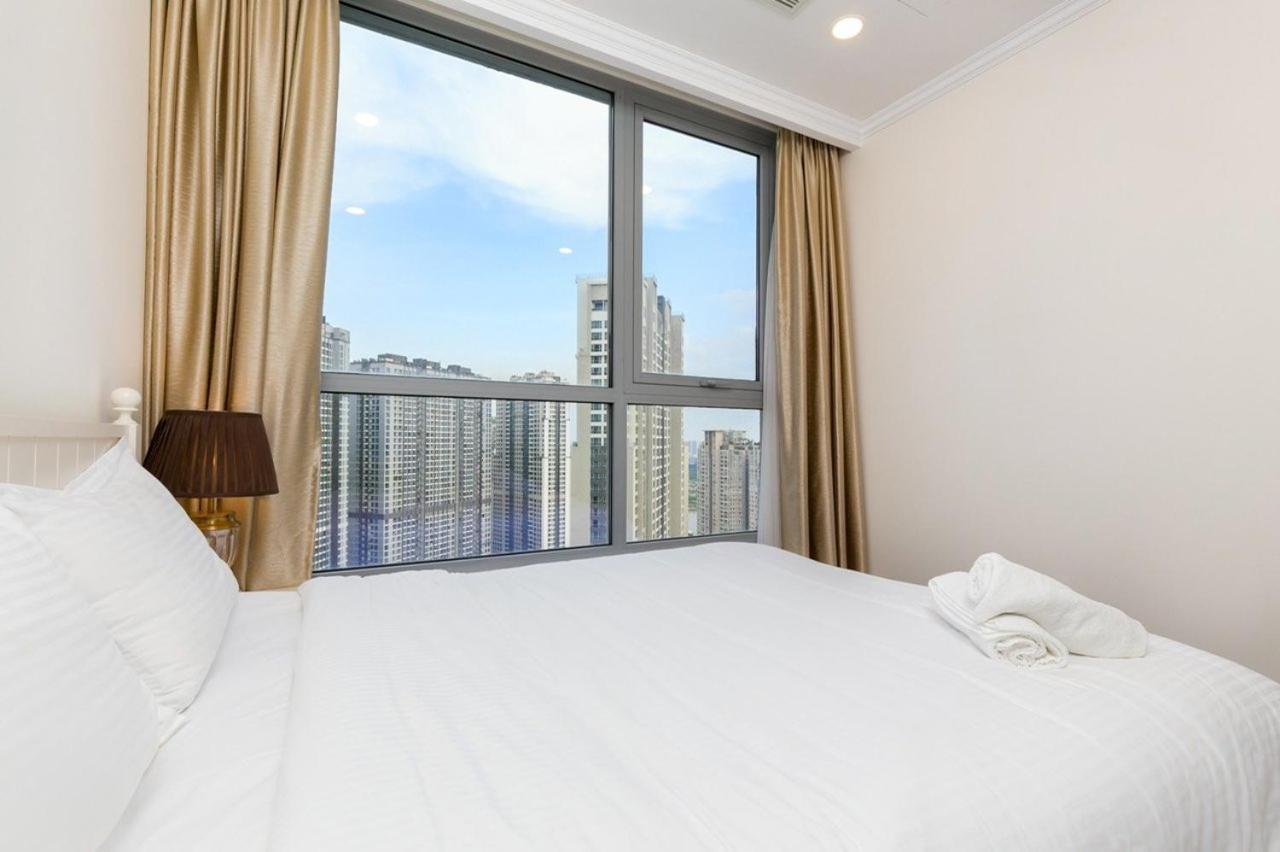 Vera Saigon - Vinhomes Central Park Ho Chi Minh City