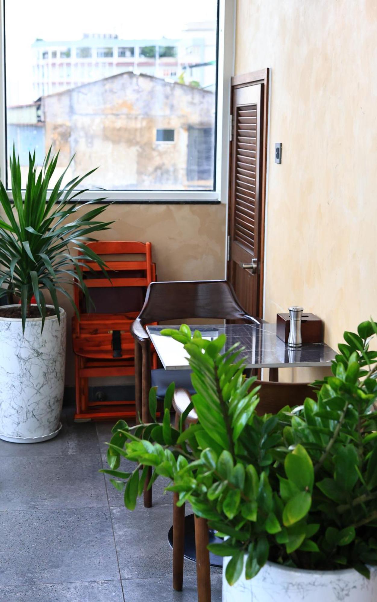 Hato Saigon Boutique & Rooftop 4*
