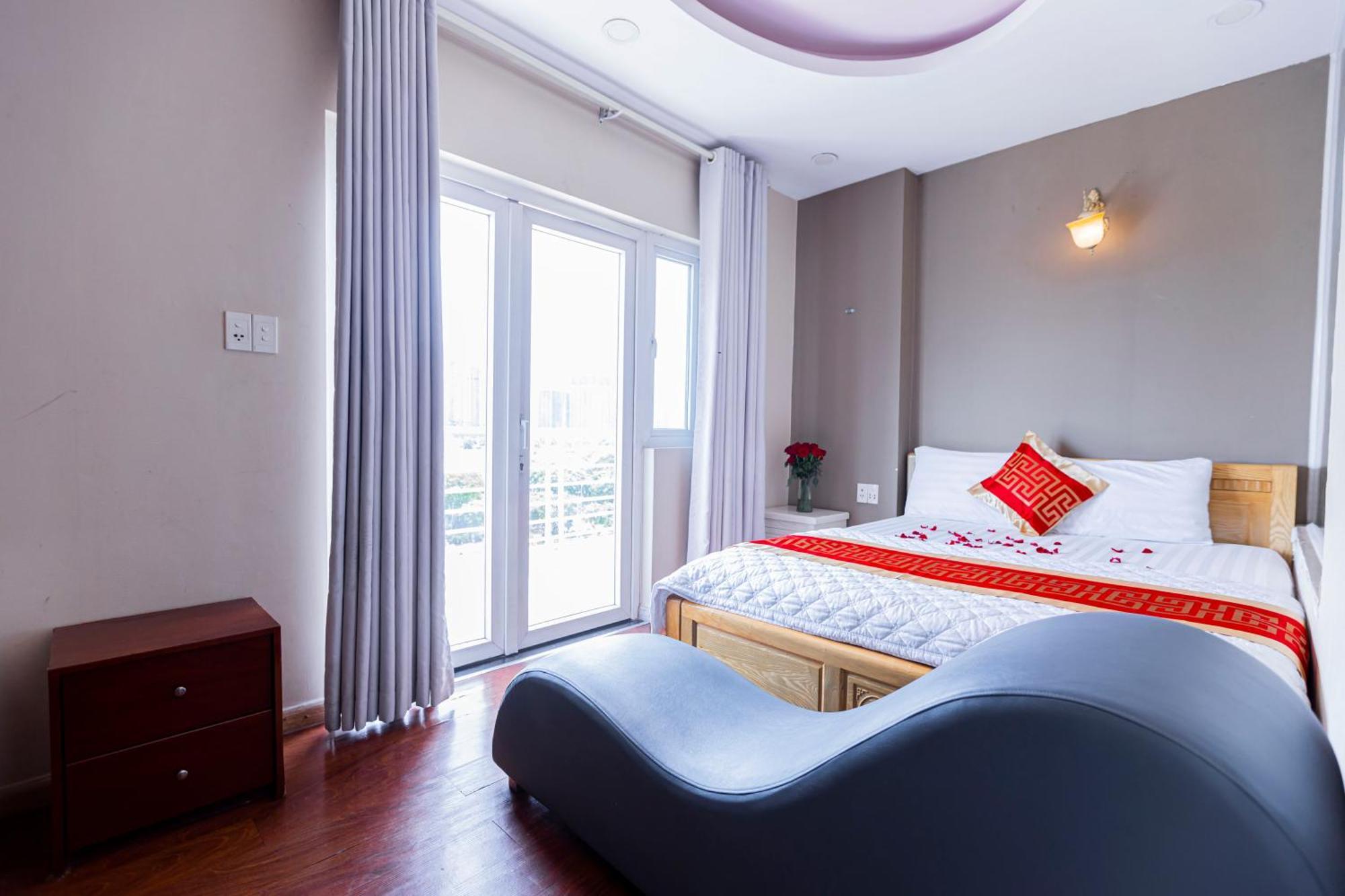 Khách sạn Phu Gia 464 Nvl *