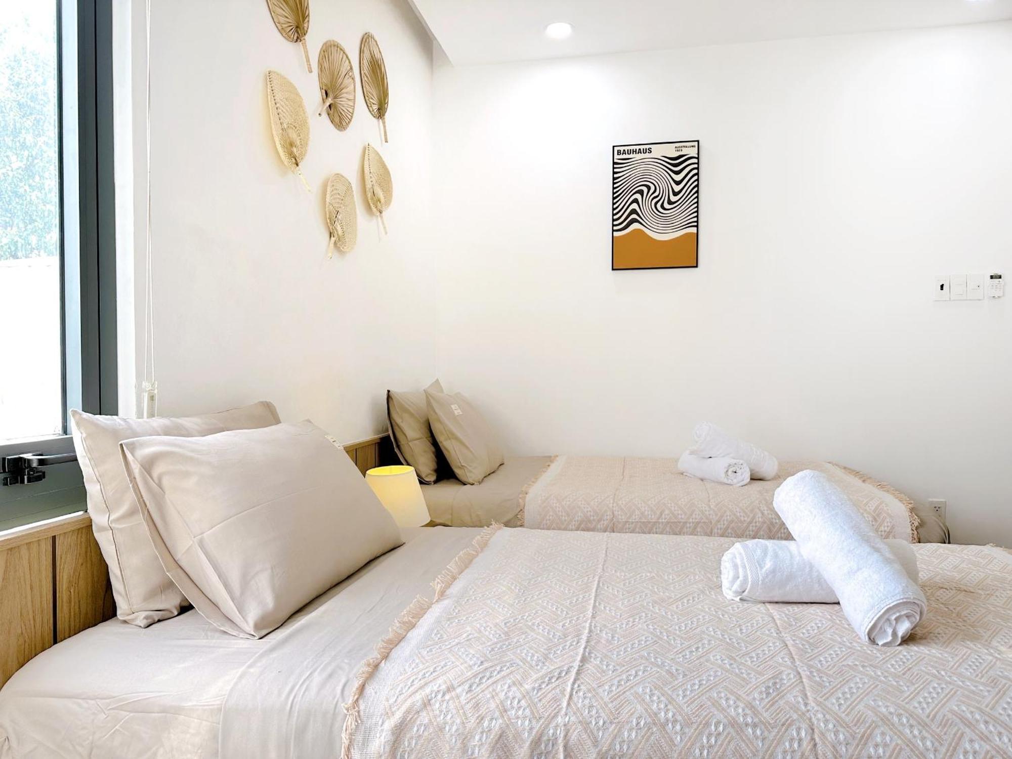 Riversidehome Nearairport/netflix/chill/terrace Pangsapuri