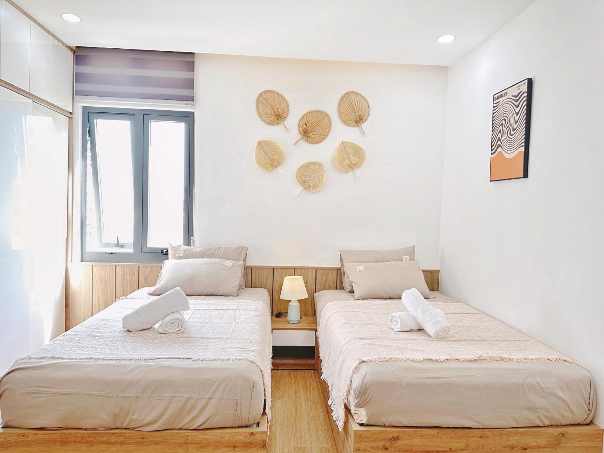 Riversidehome Nearairport/netflix/chill/terrace Pangsapuri