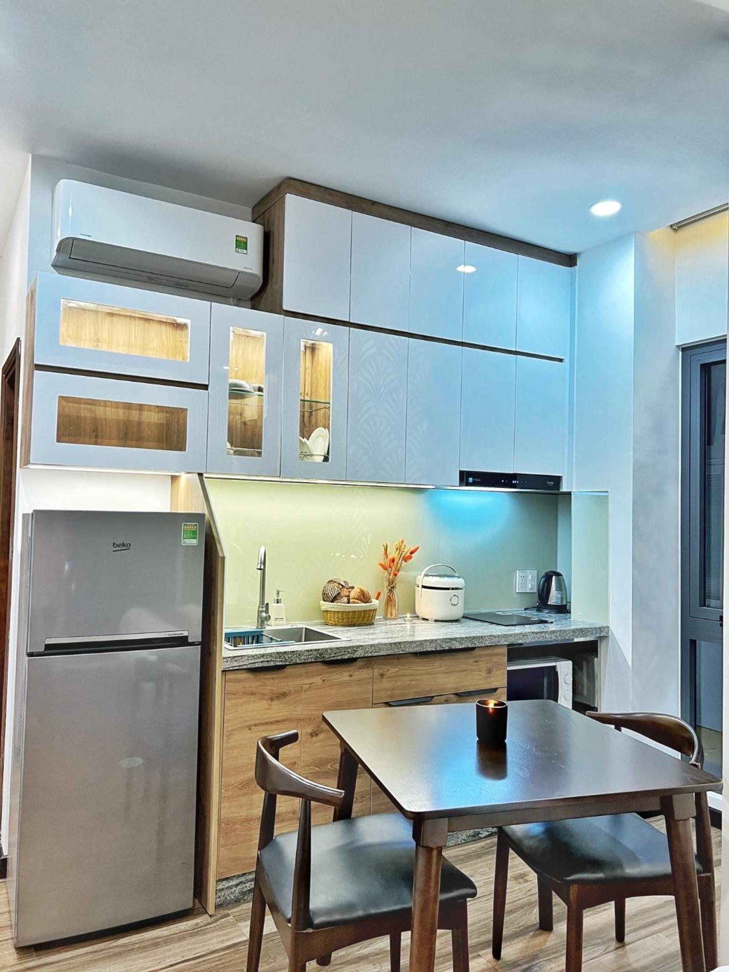 Riversidehome Nearairport/netflix/chill/terrace Pangsapuri *