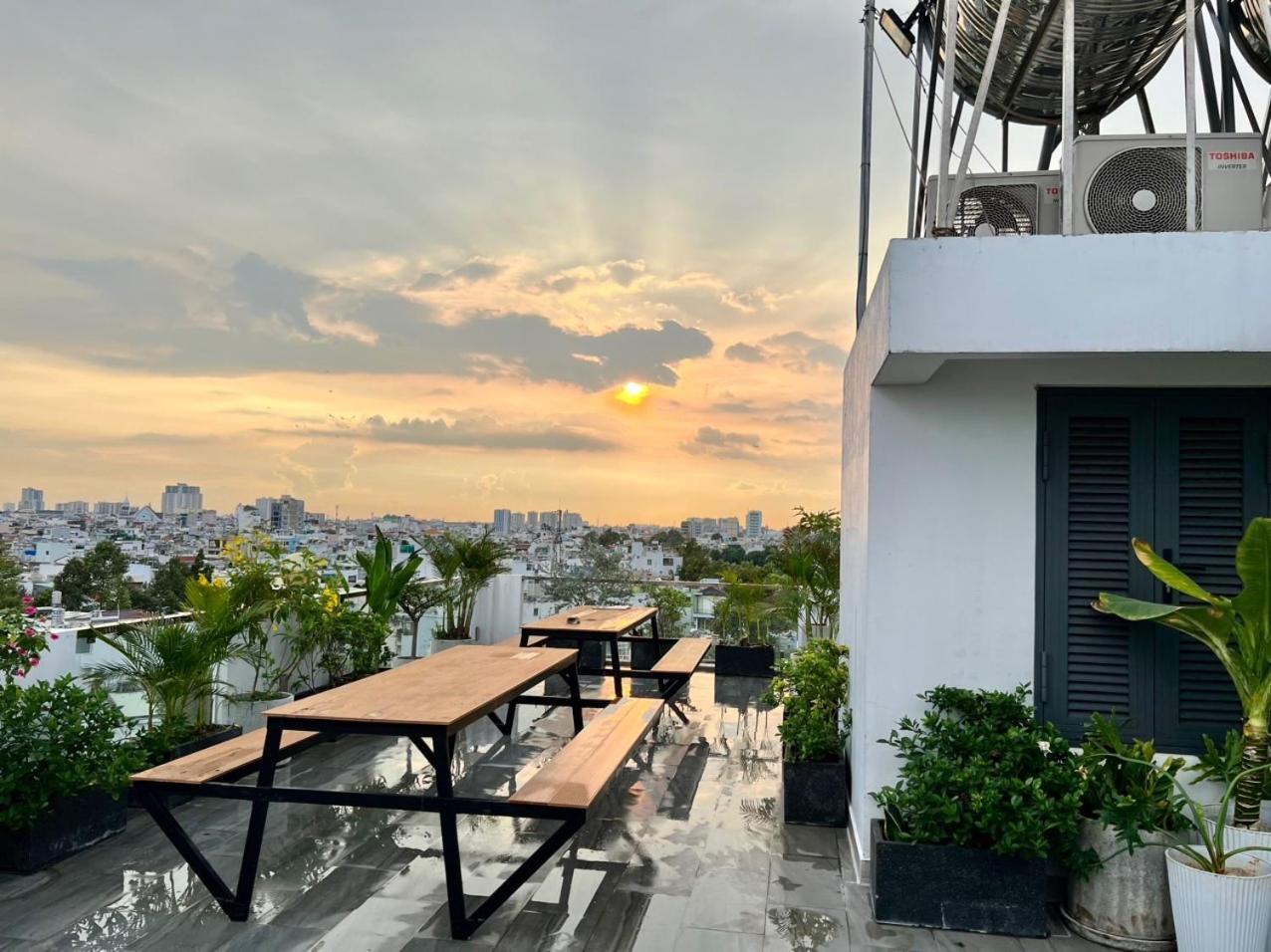 Riversidehome Nearairport/netflix/chill/terrace * Bandar Ho Chi Minh