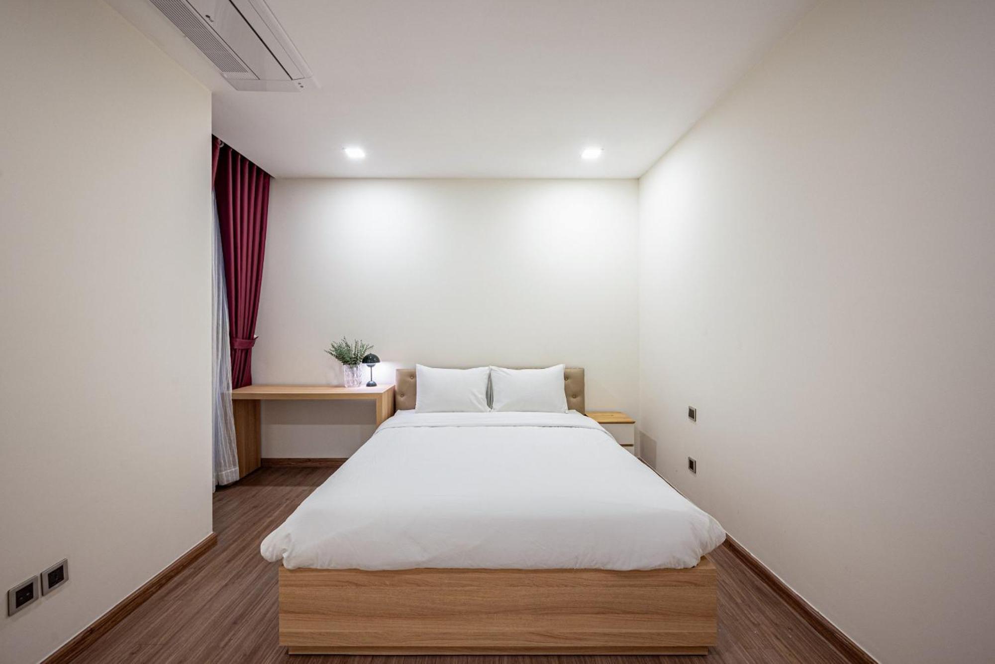 In Landmark-vinhome Park By Yen * Ho Chi Minh City