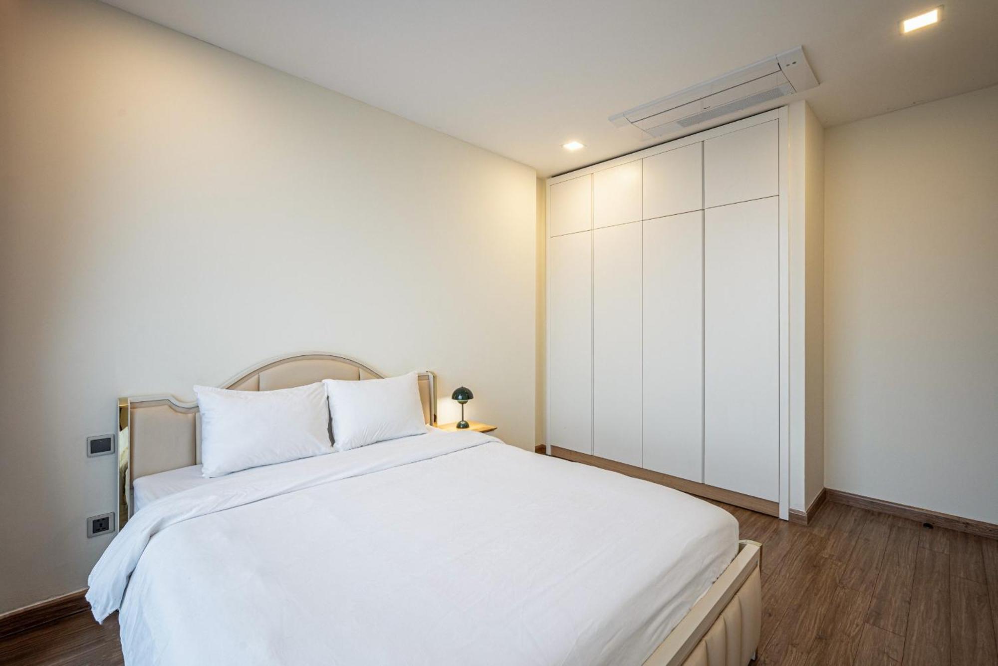 Pangsapuri In Landmark-vinhome Park By Yen