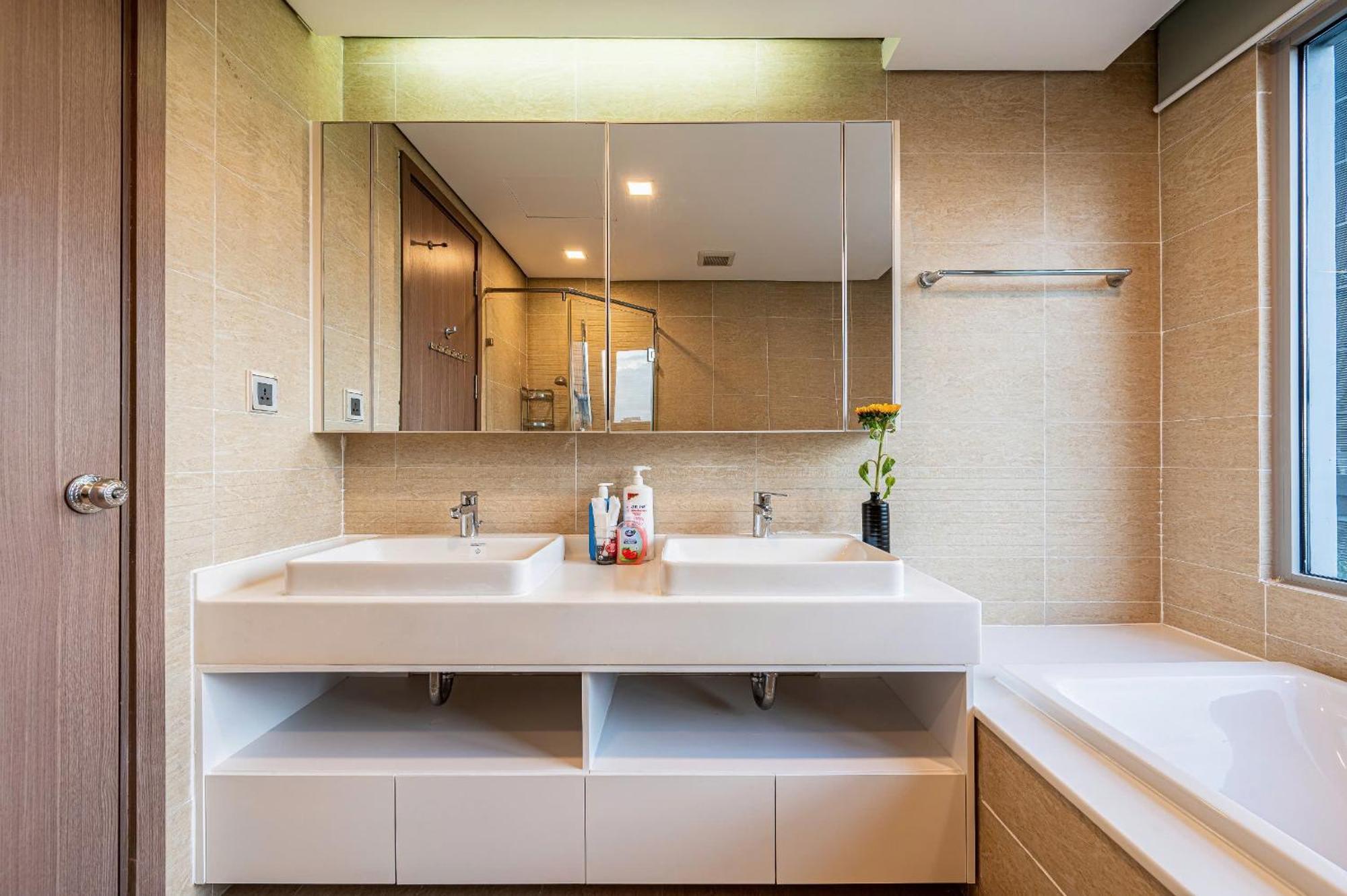 In Landmark-vinhome Park By Yen * Ho Chi Minh City