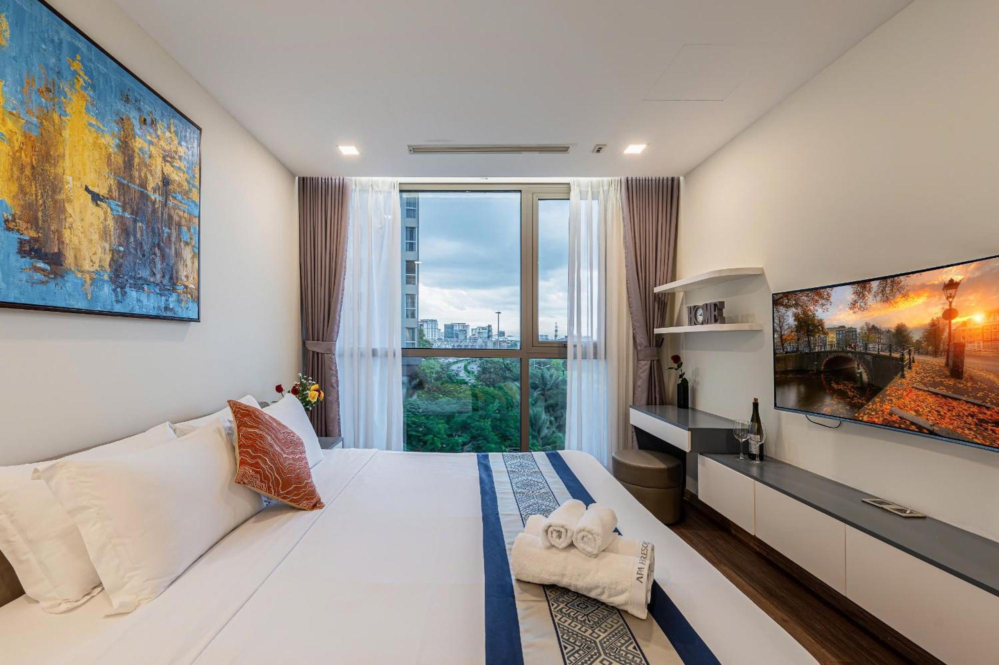 In Landmark-vinhome Park By Yen Ho Chi Minh City
