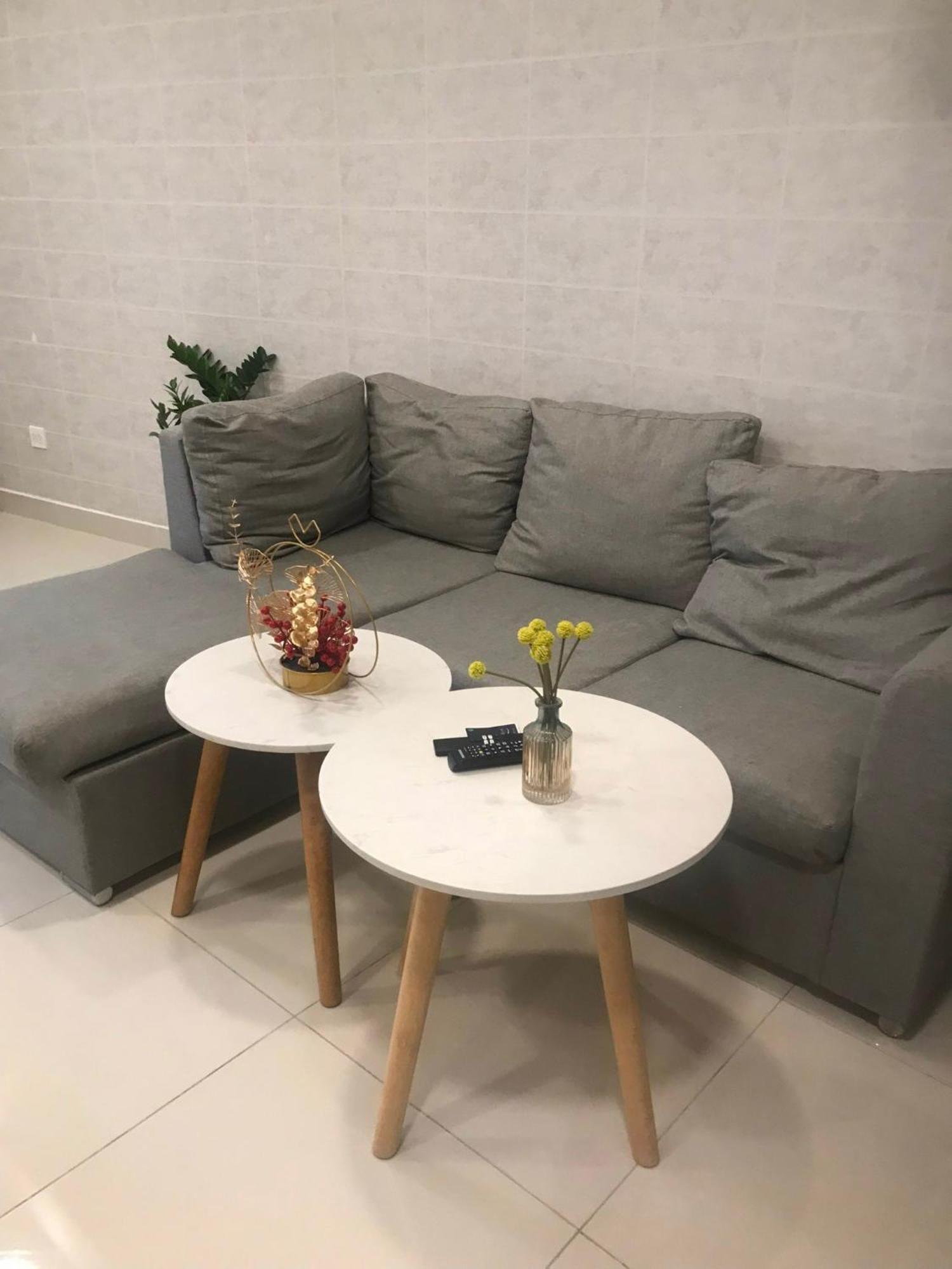 Oh, My Dear! - Rivergate Apartment *