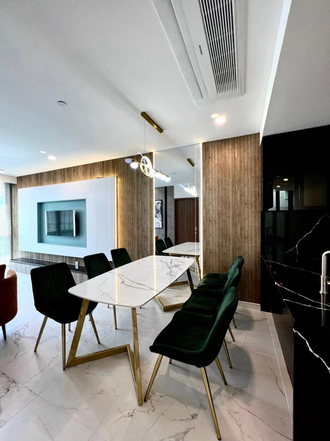 Zeus Living - Scandinavian In Metropole Apartment Ho Chi Minh City