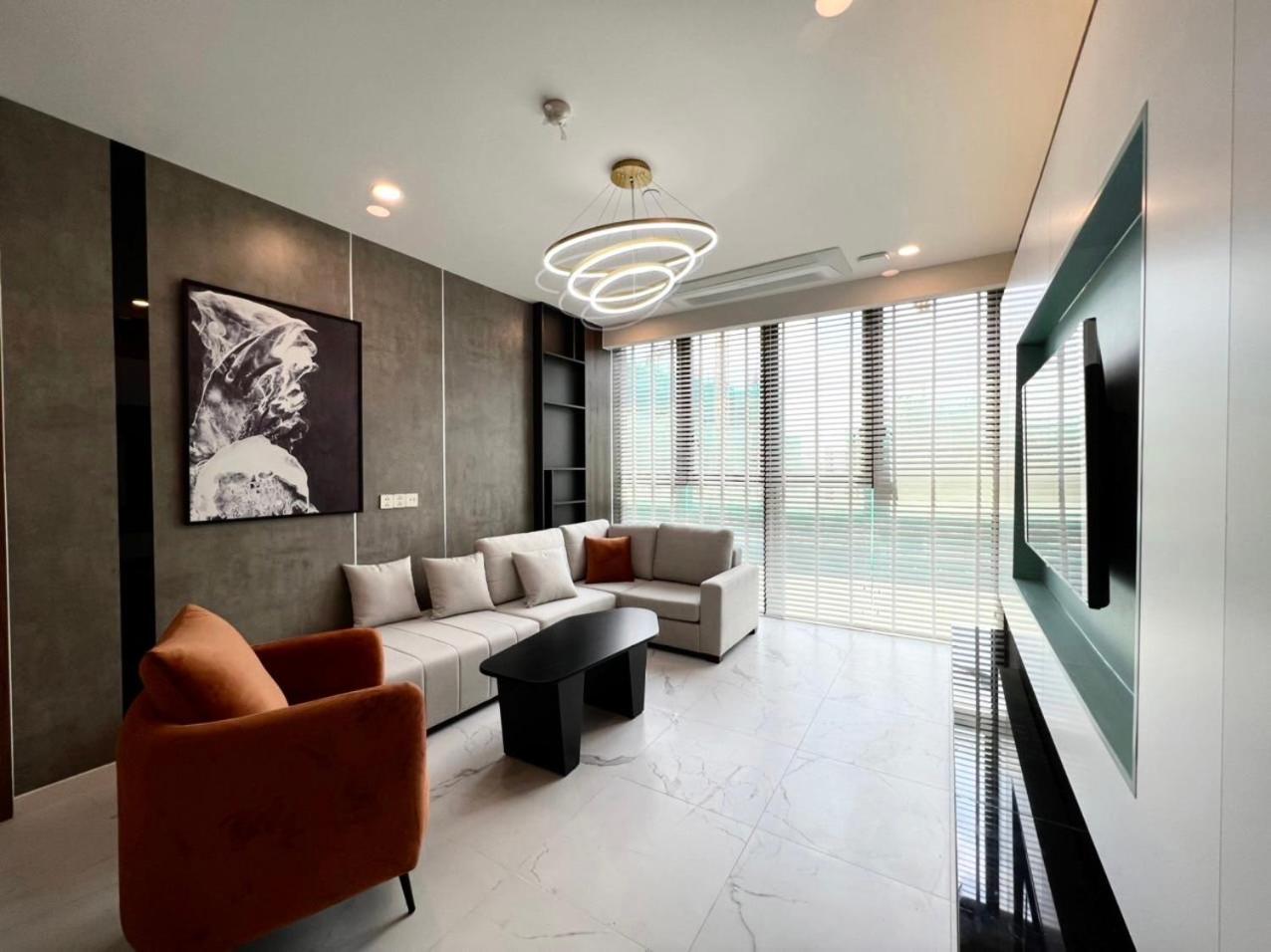 Zeus Living - Scandinavian In Metropole Ho Chi Minh City