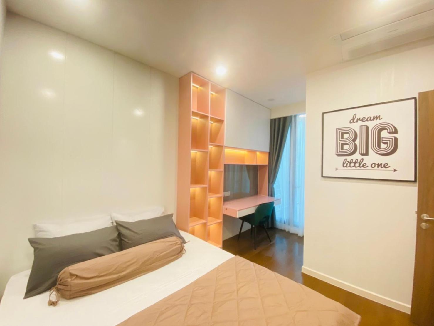 Zeus Living - Scandinavian In Metropole Apartment *