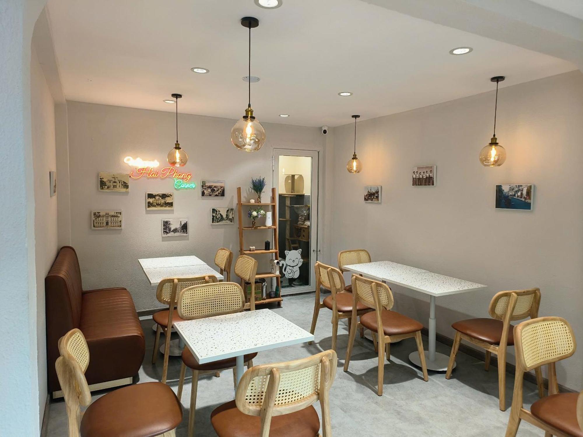 Goc Phong Drinks & Q4 * TP. Hồ Chí Minh