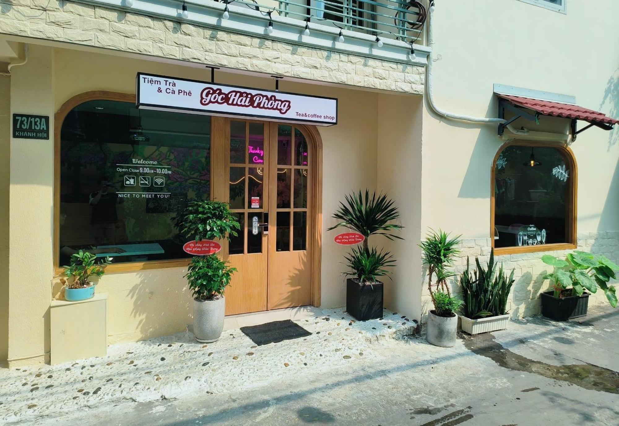 Nhà khách Goc Phong Drinks & Q4
