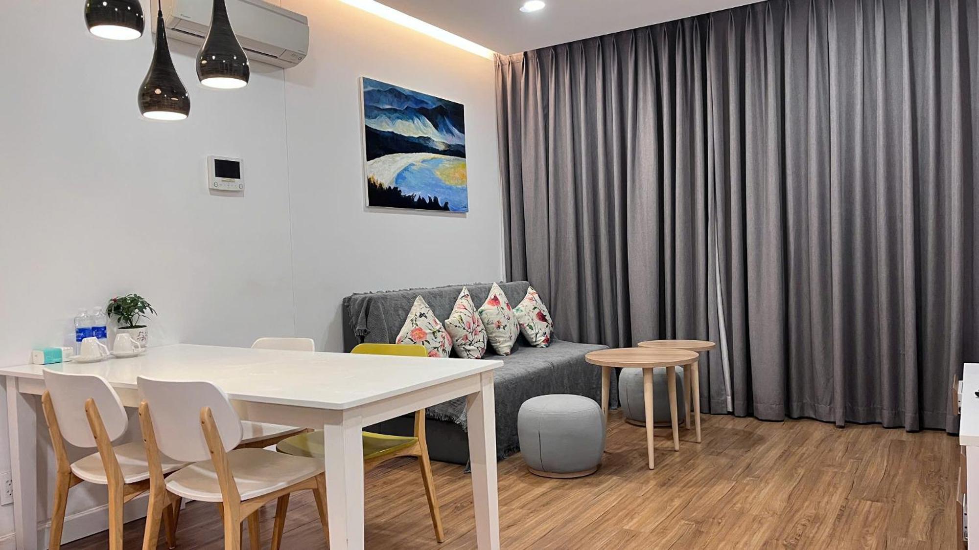 Republic Nearby Airport Free Pool Gym Apartment
