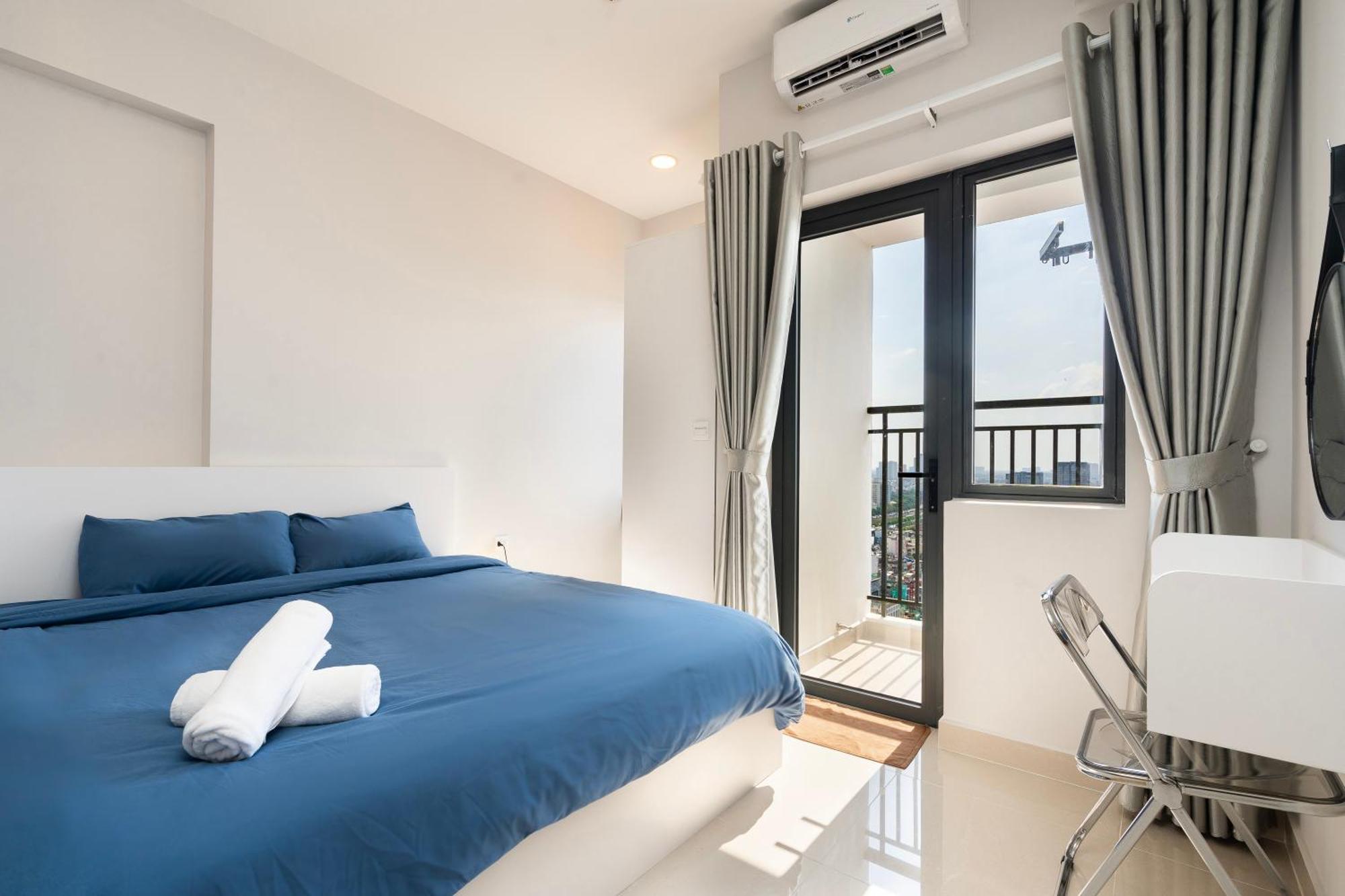 Rubi - Soho & District 1 Apartment *