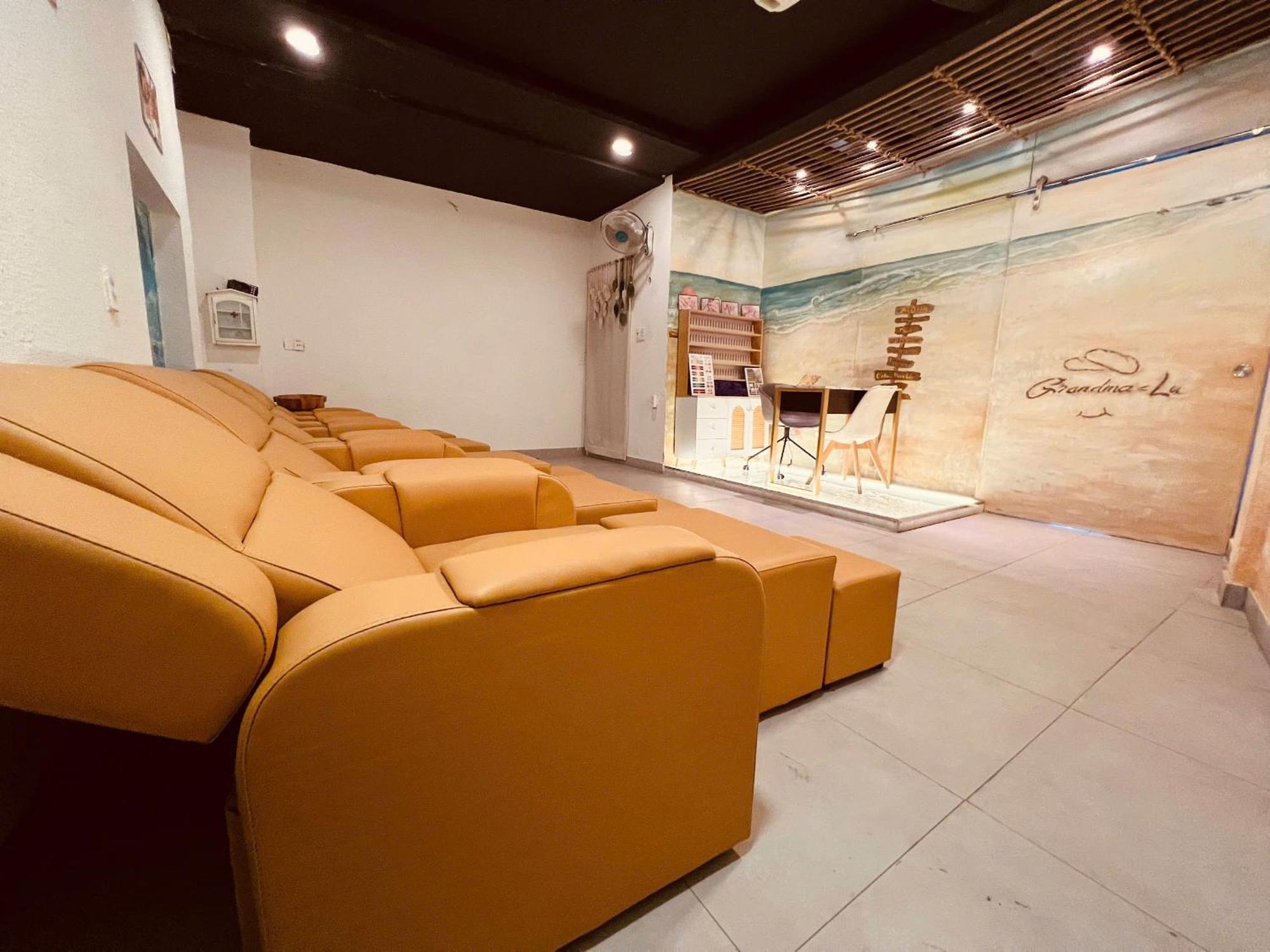 Grandma Lu's Saigon Japan Town Capsule hotel Ho Chi Minh City