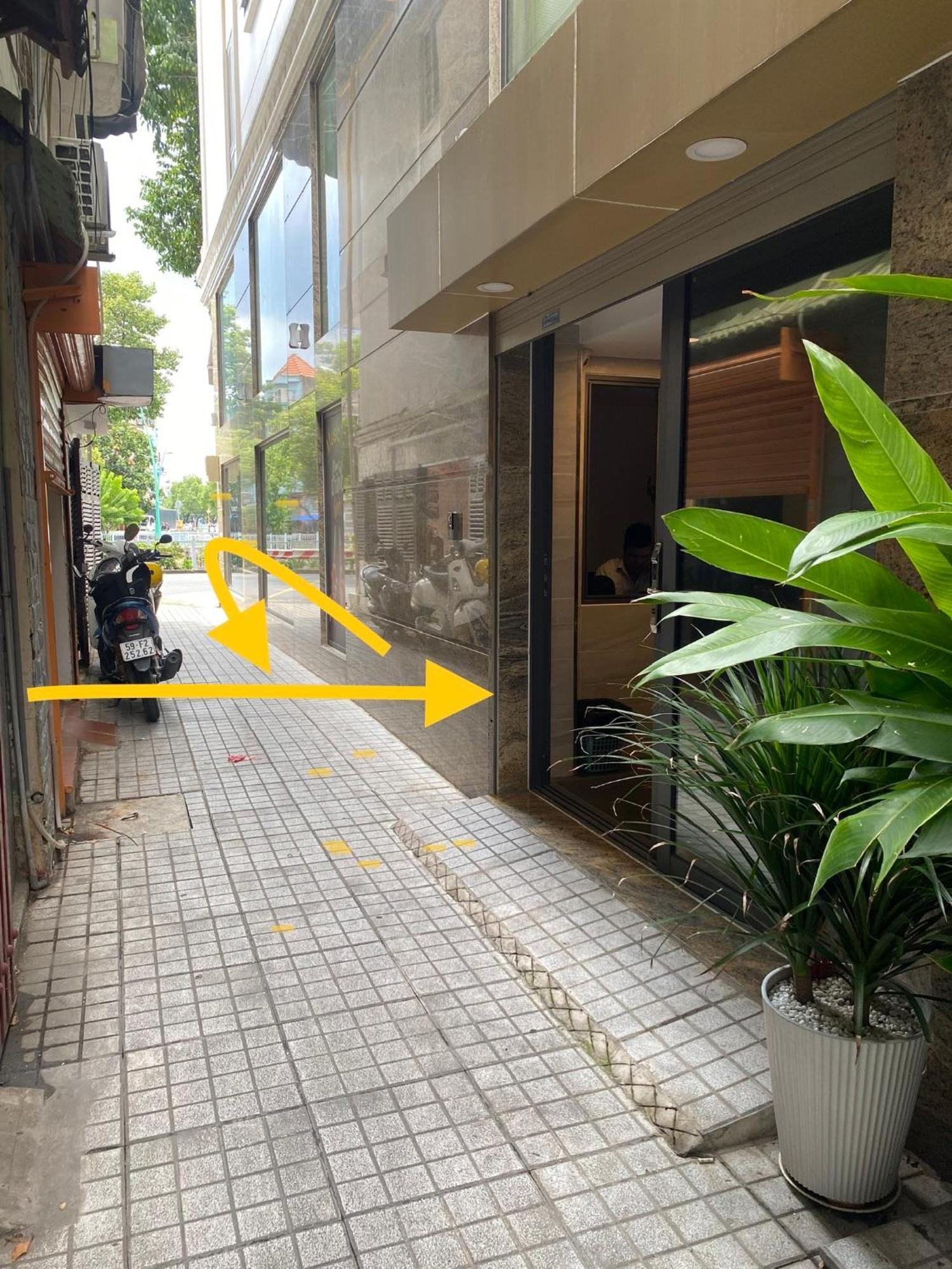 Riverside Truong Sa Phu Nhuan 2 Beds Apartment *