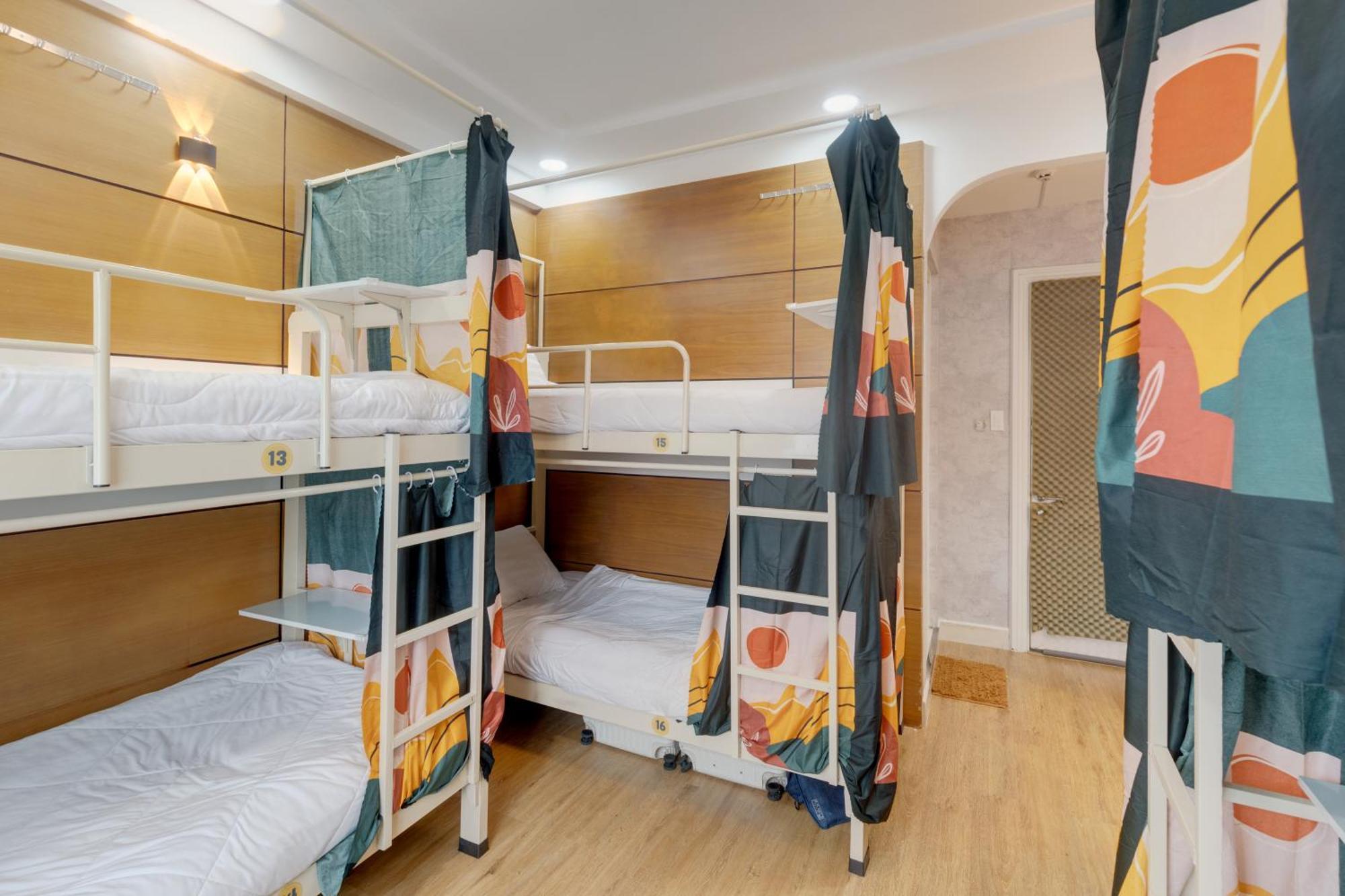 Hostel Saigon Authentic Hostel: Rooftop Retreat With Culinary Experiences Ho Chi Minh City