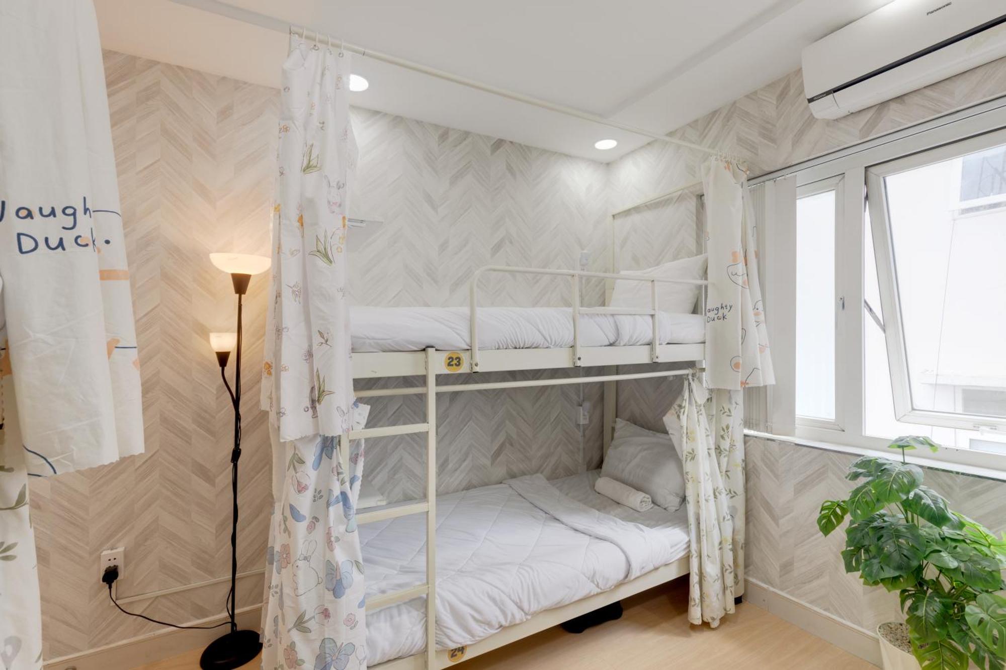 Saigon Authentic Hostel: Rooftop Retreat With Culinary Experiences *