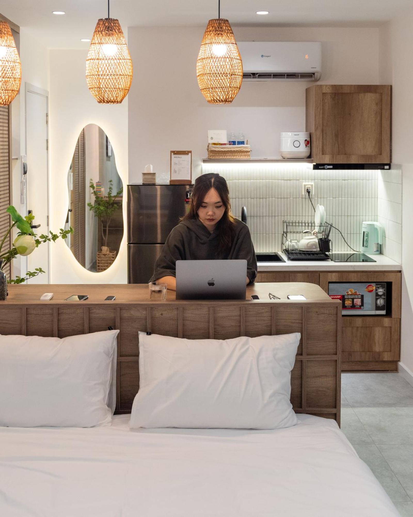 Kin Wander Tan Phong