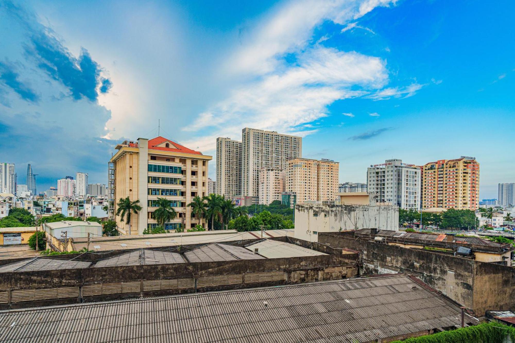 Zenity And Dimension Apartment, 608 Vo Kiet, Phuong Cau Kho, Quan 1,