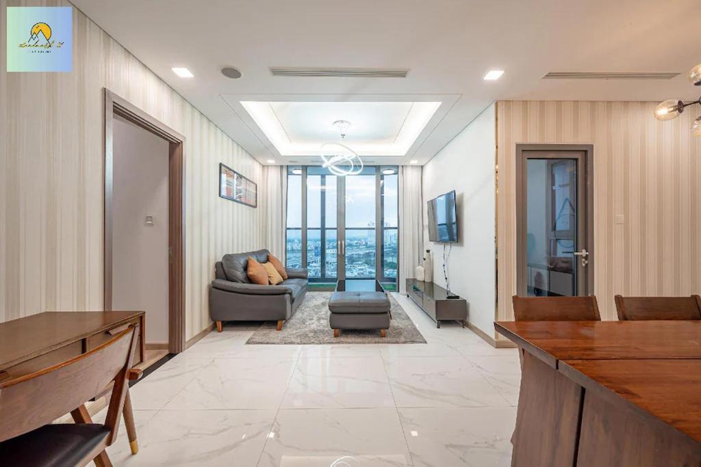 Landmark 81 Premium *
