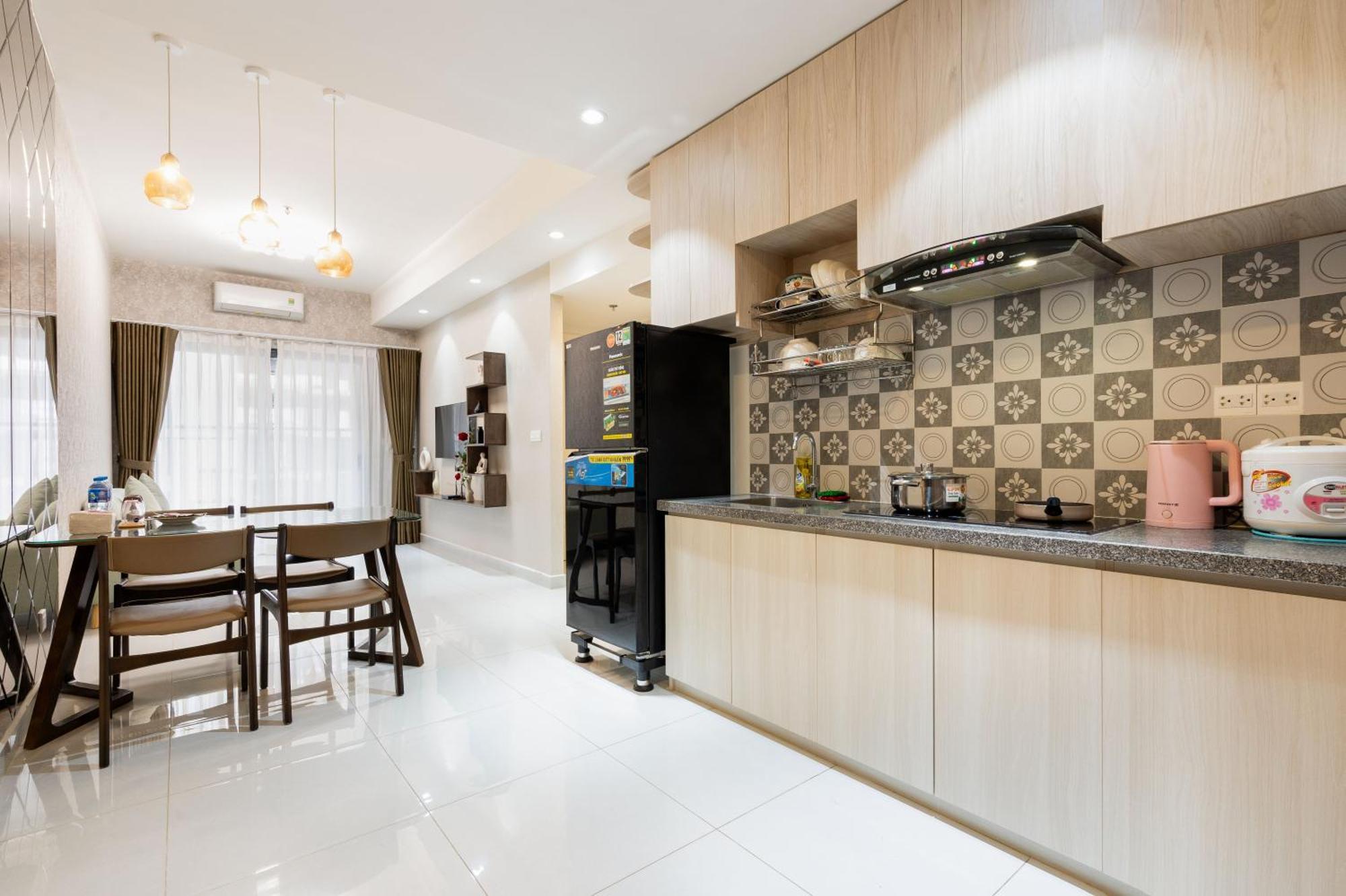 Otis - Soho District 1 - Near Bui Vien