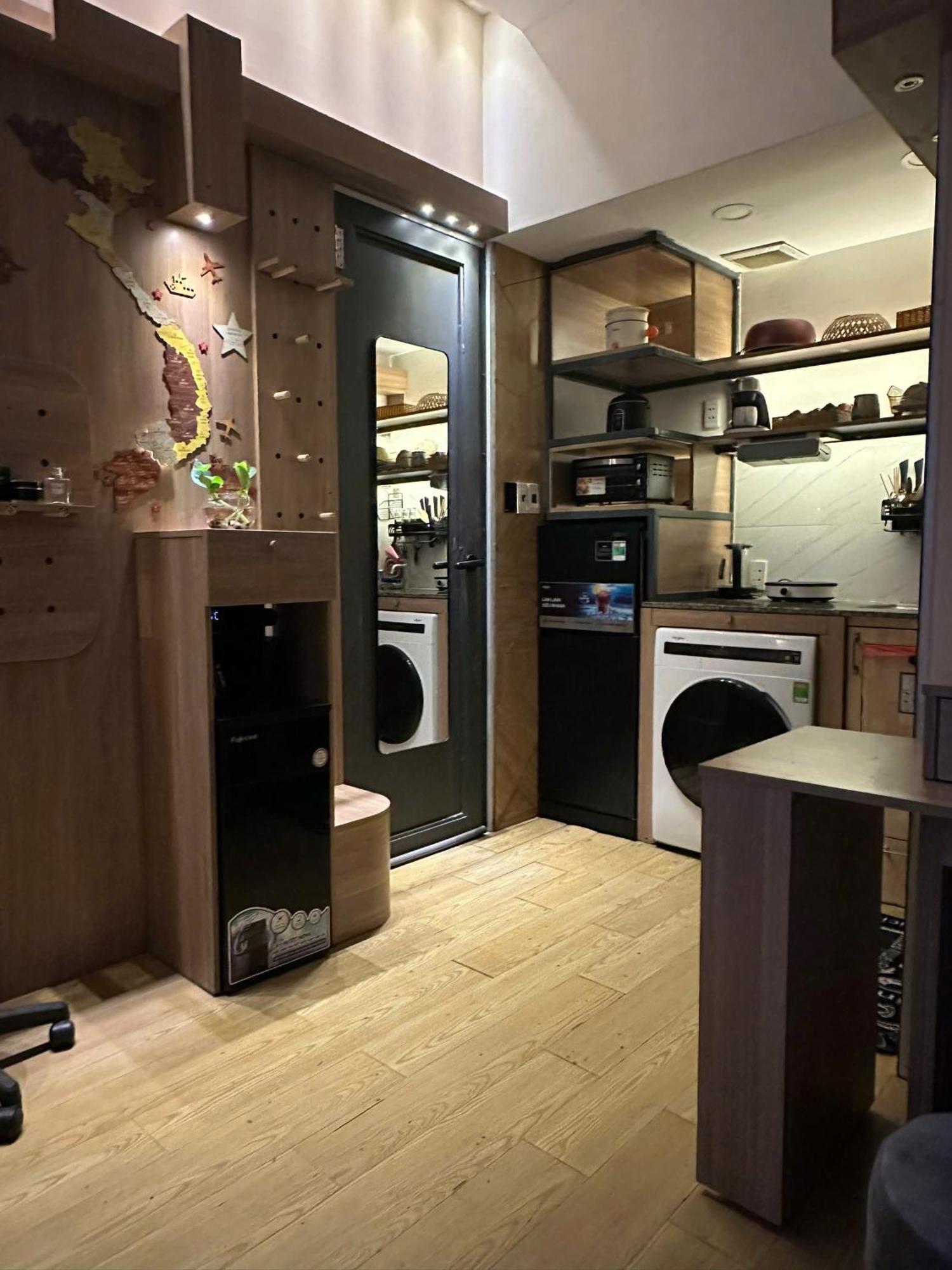 Tom's House 270