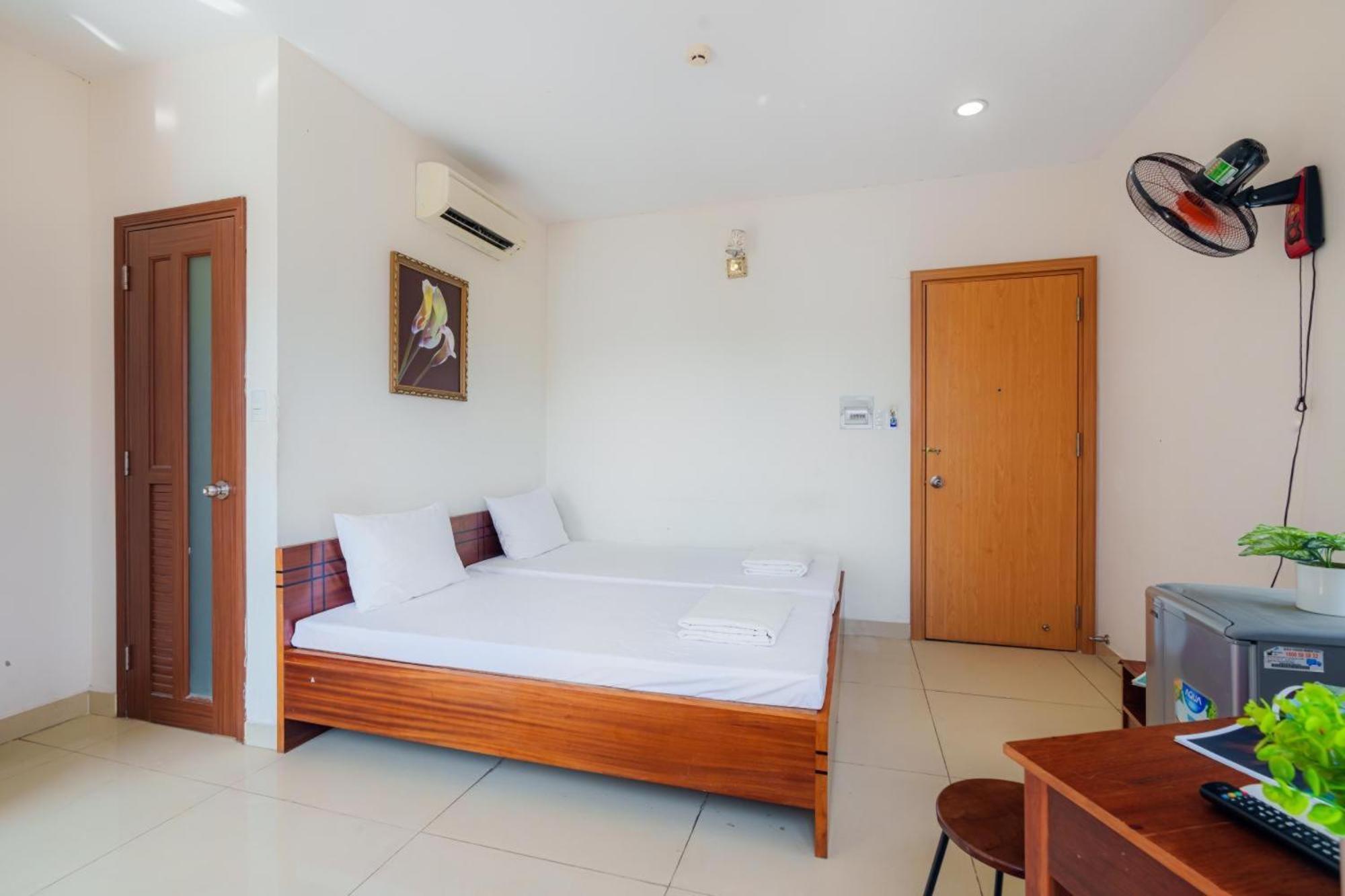 Thu Thai - Lunaria Maison Group Khách sạn TP. Hồ Chí Minh