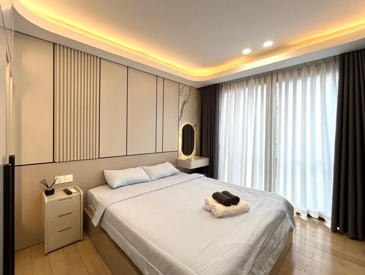 Hod Tan Dinh * Ho Chi Minh City