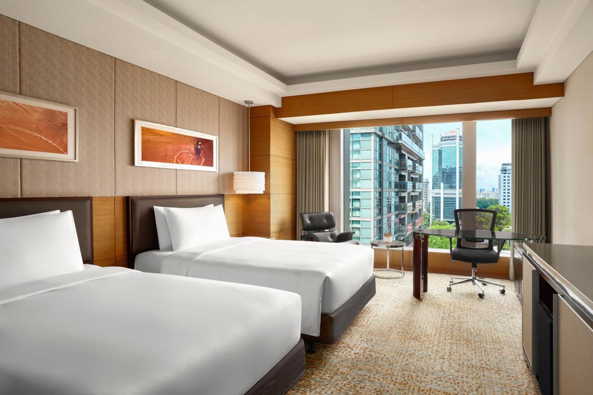 Jw Marriott And Saigon Ho Chi Minh City