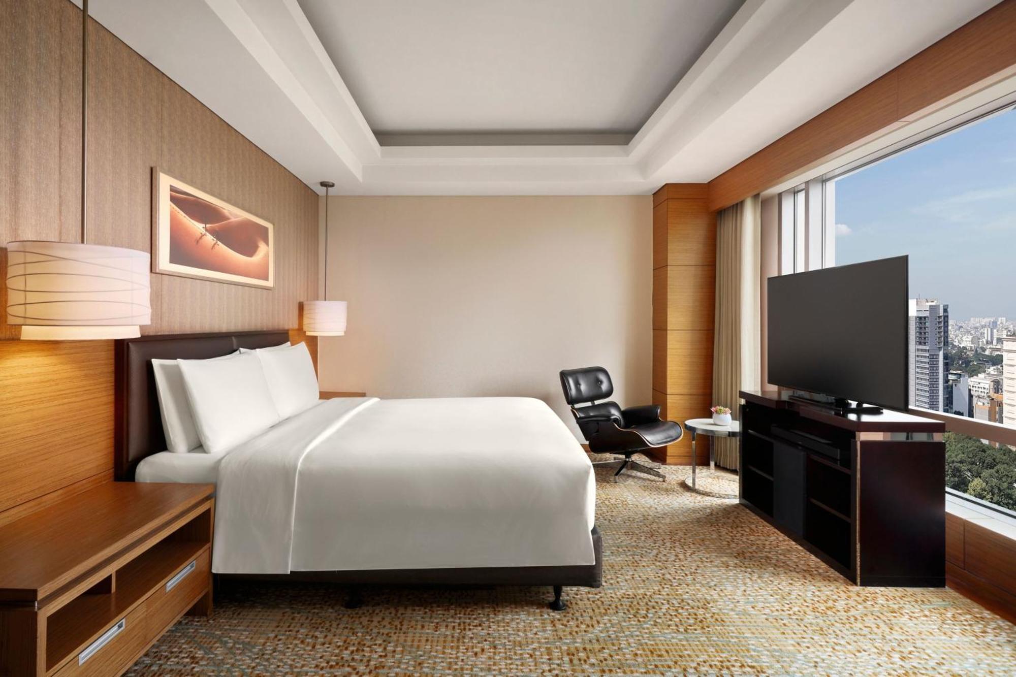 Jw Marriott And Saigon