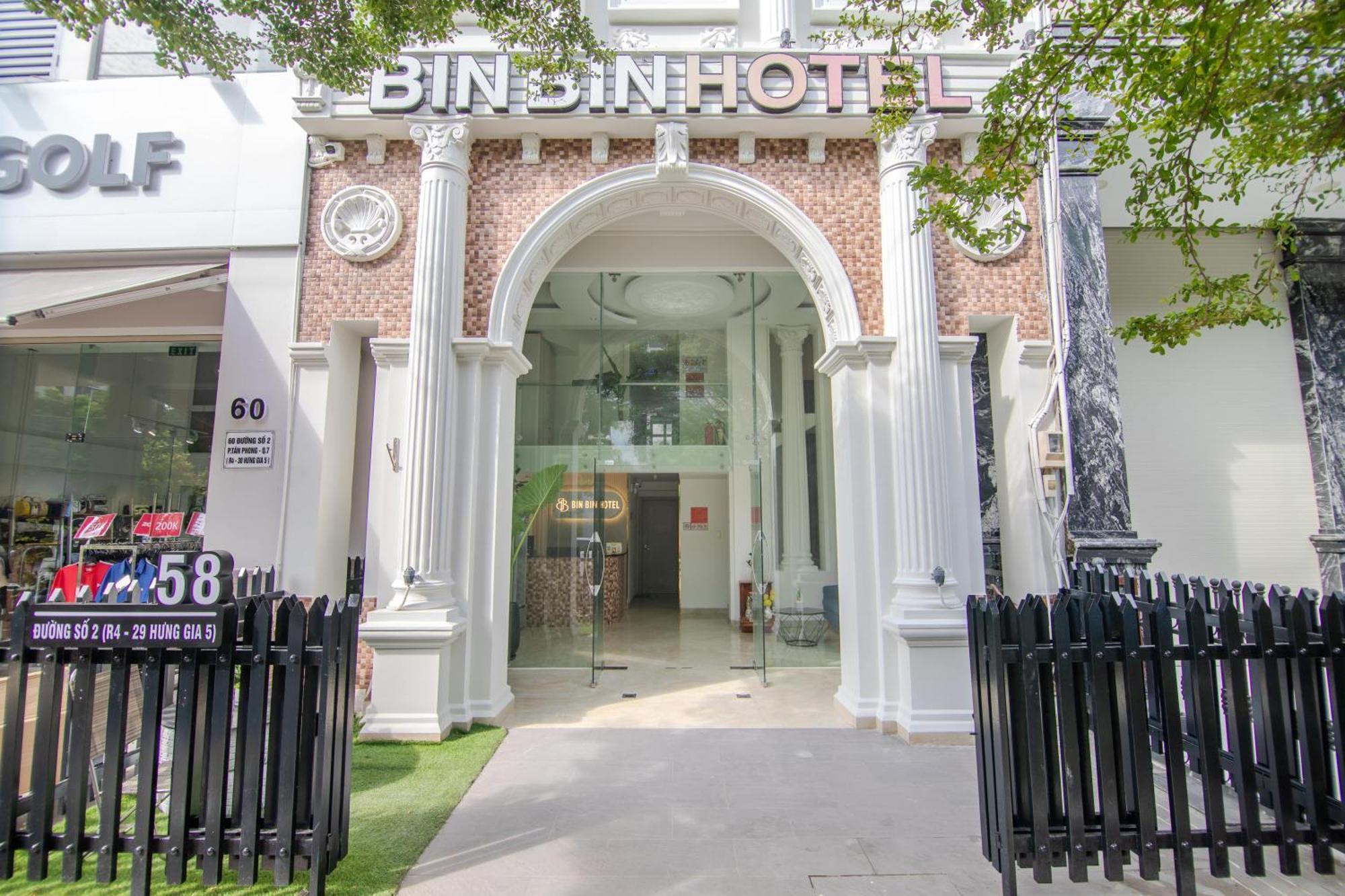 Bin Bin 3 - Near Sc Vivo D7 2* Ho Chi Minh City