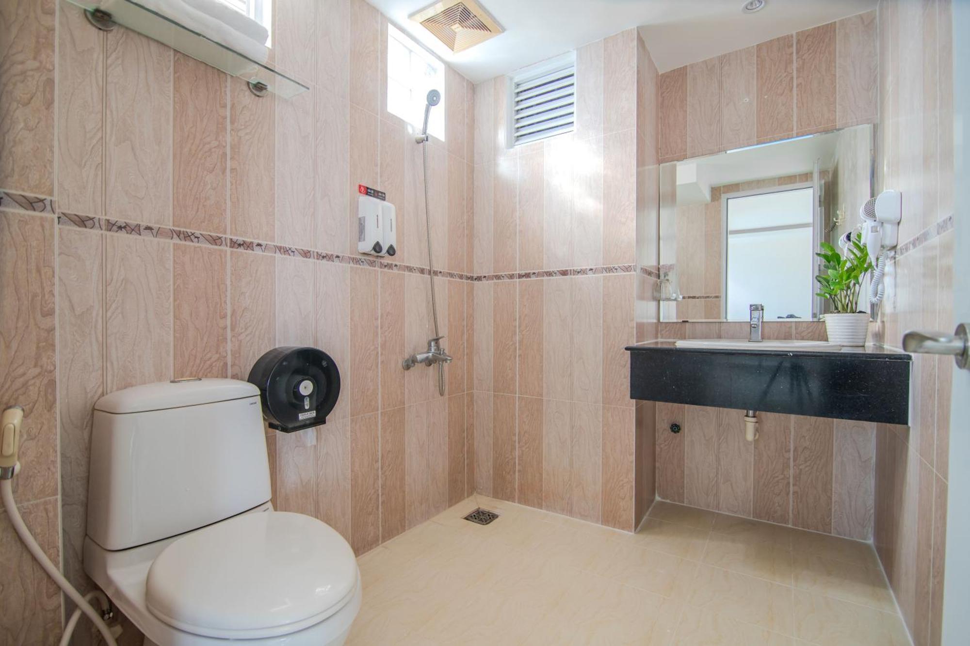 Bin Bin 3 - Near Sc Vivo D7 Hotel Ho Chi Minh City