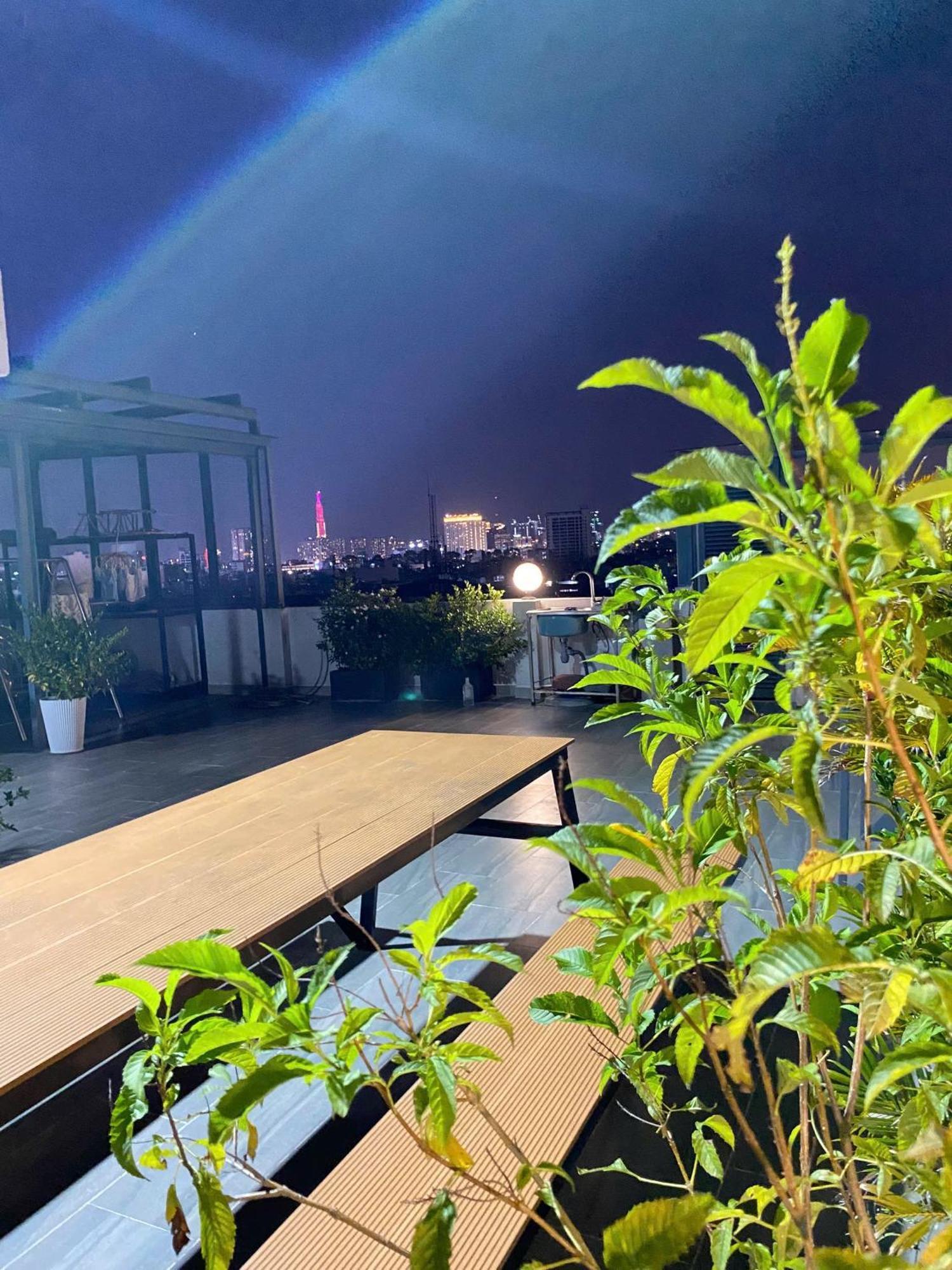 Apartment Riverside House Near Airport *